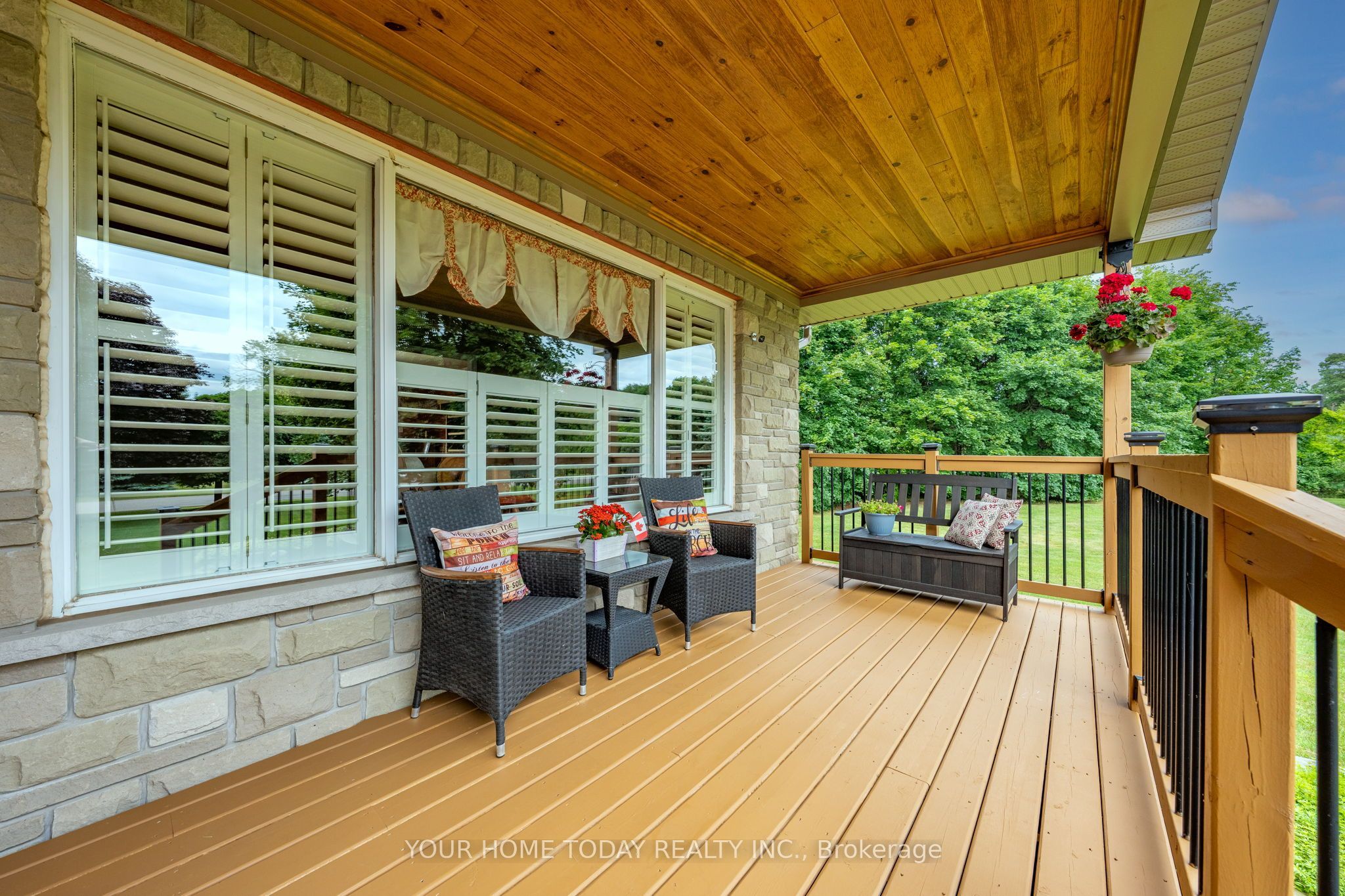 12950 Silvercreek Drive Property Photo 7