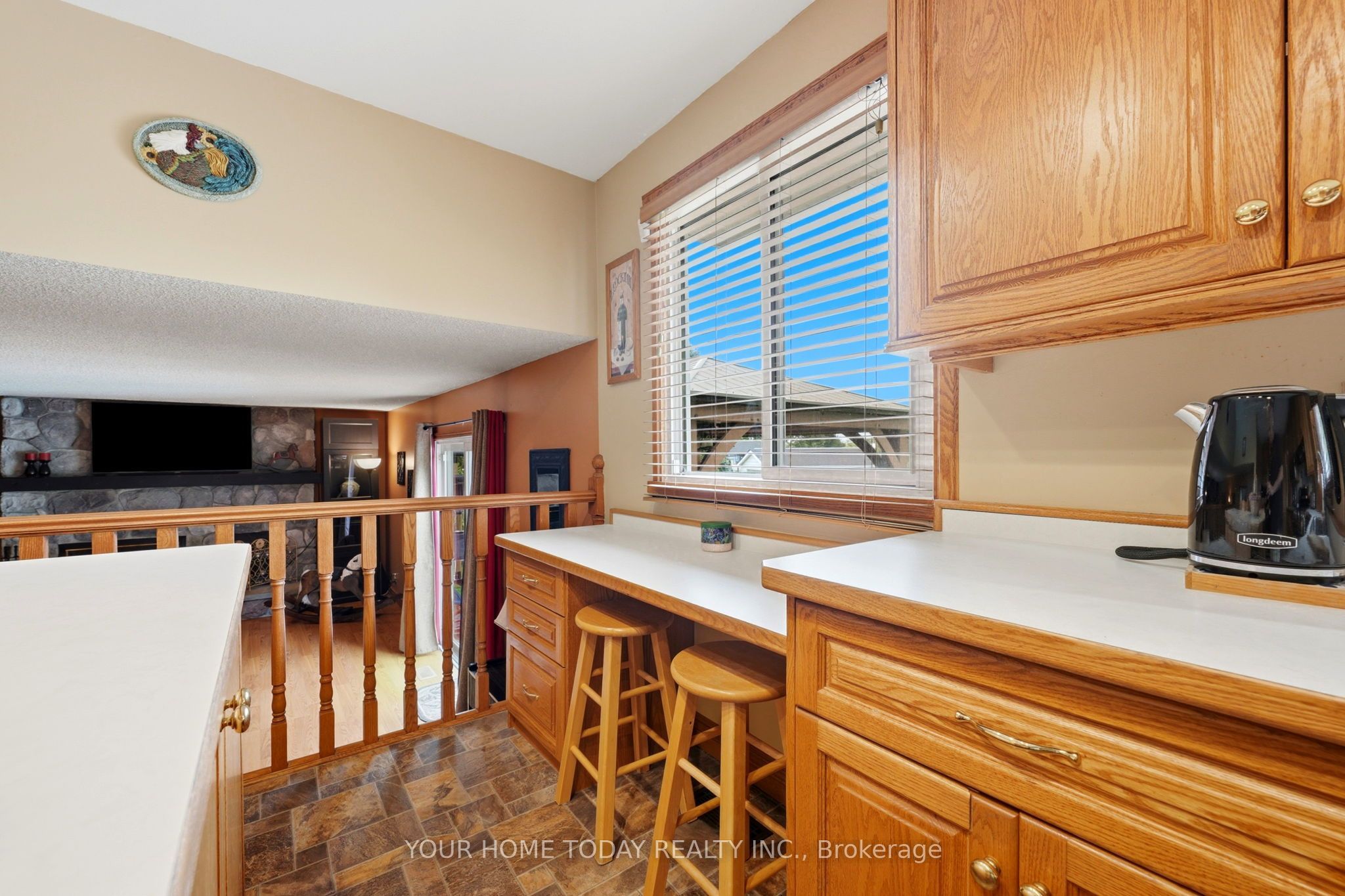 12950 Silvercreek Drive Property Photo 18