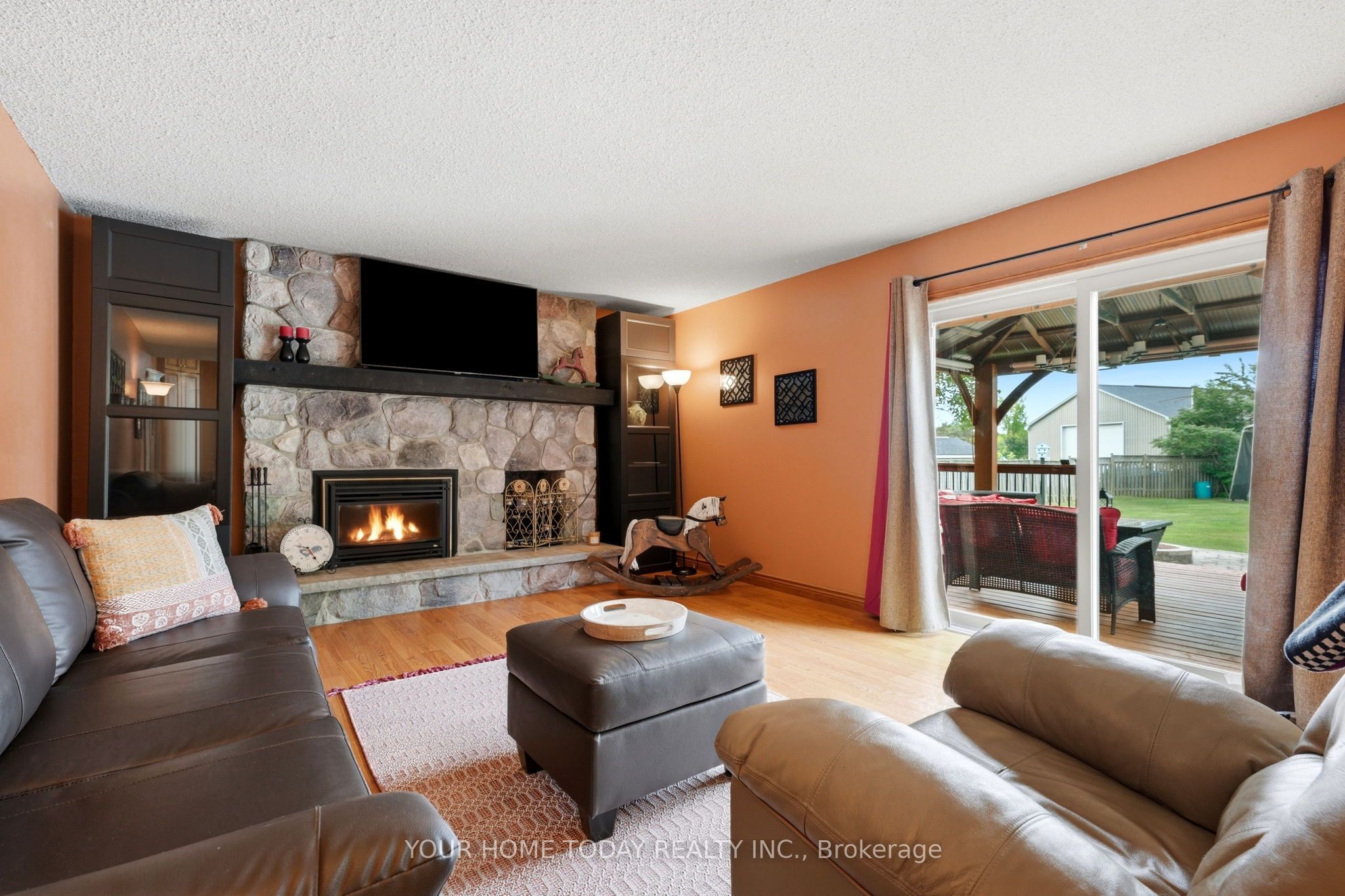 12950 Silvercreek Drive Property Photo 21