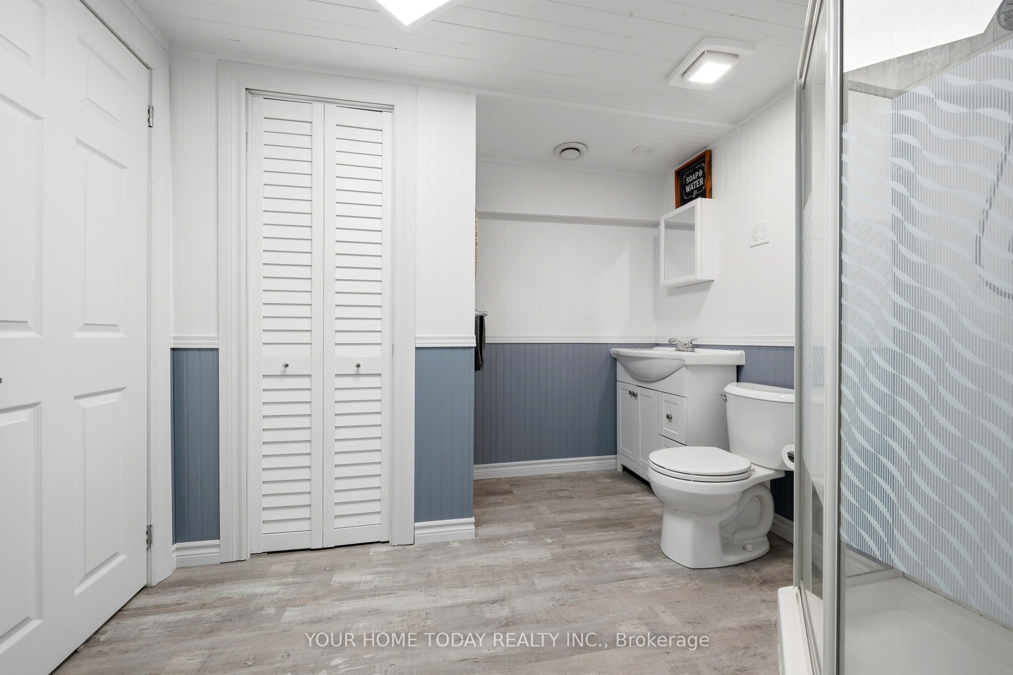 12950 Silvercreek Drive Property Photo 41
