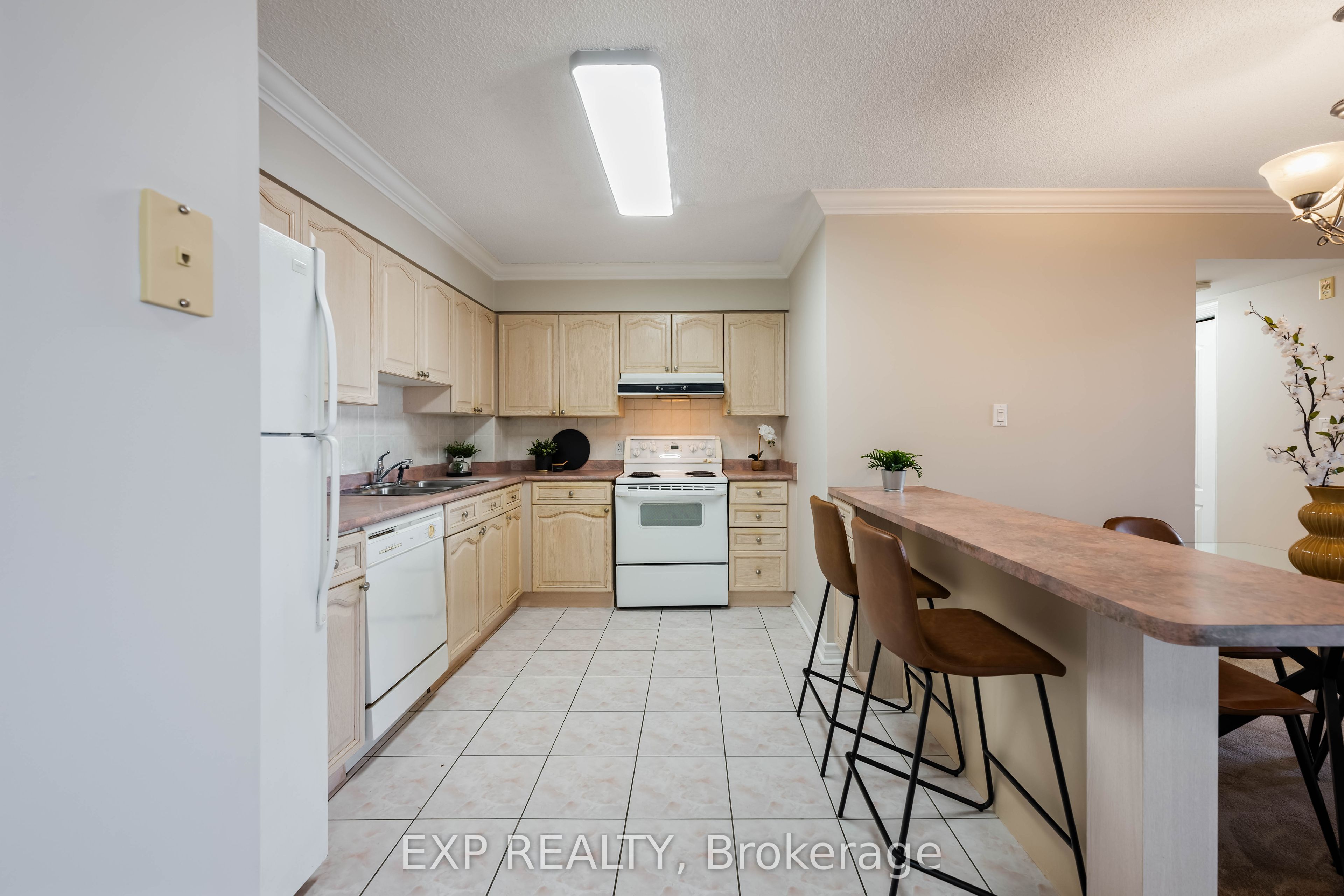 200 Broadway 507 Property Photo 8
