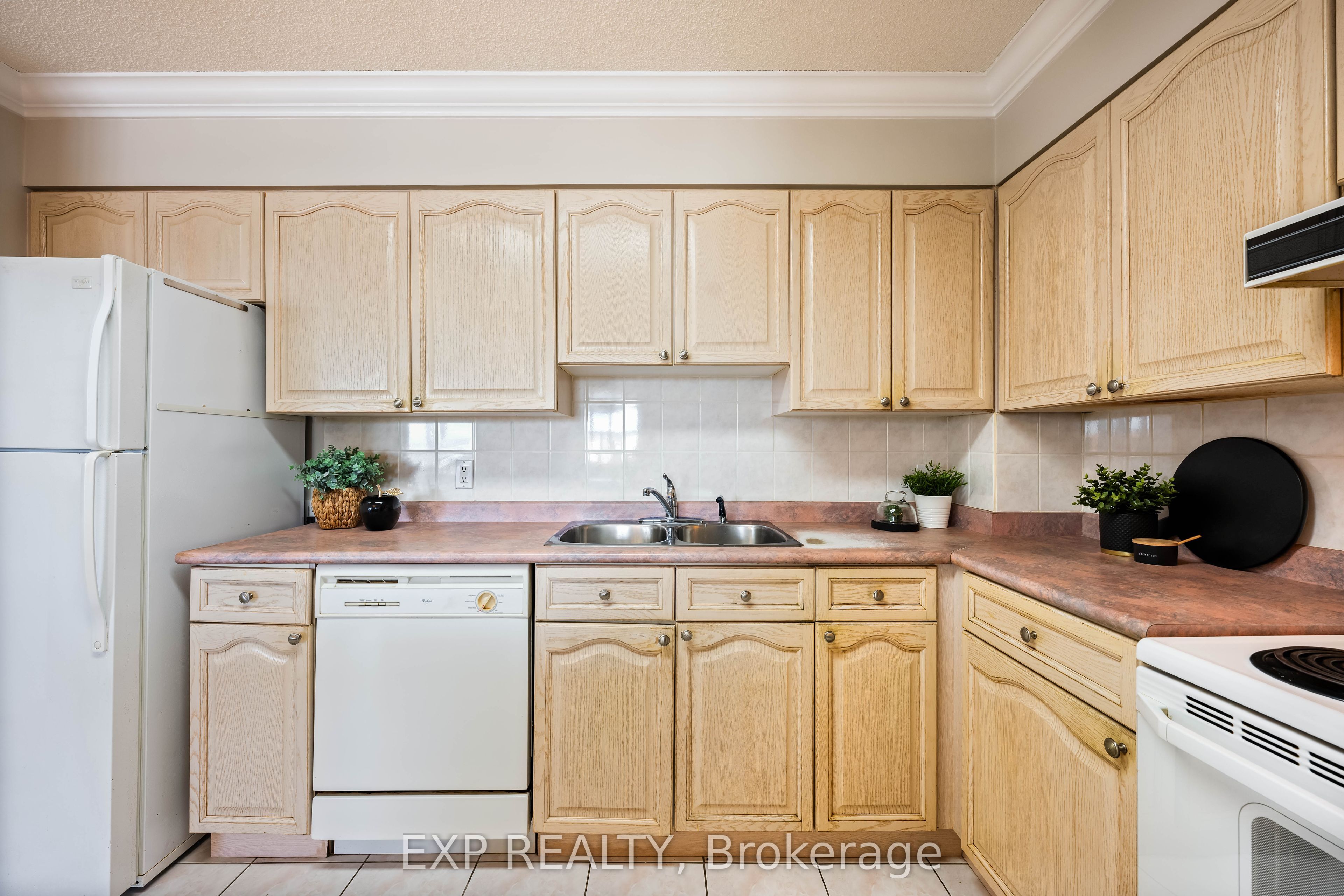 200 Broadway 507 Property Photo 10