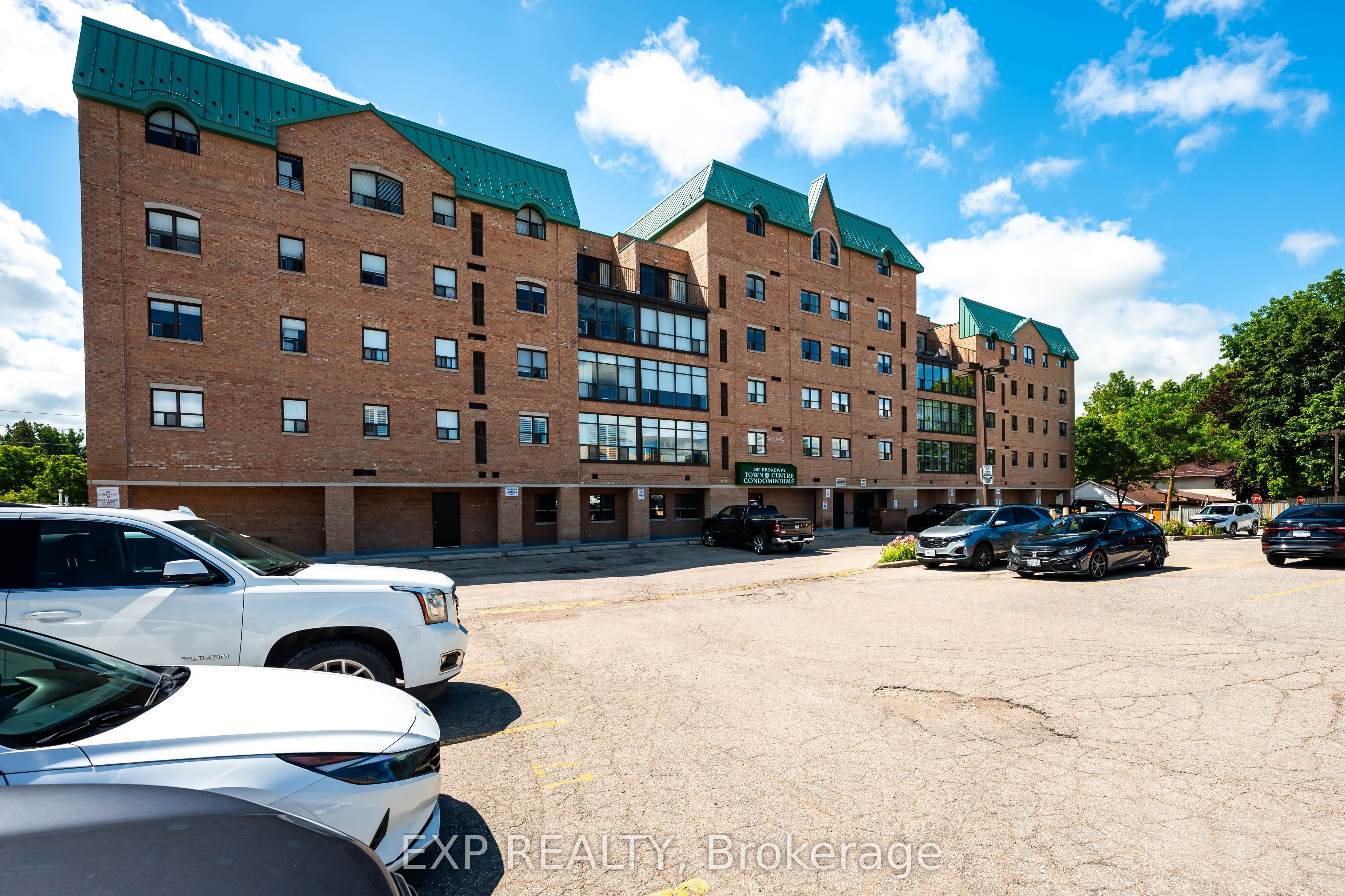 200 Broadway 507 Property Photo 28