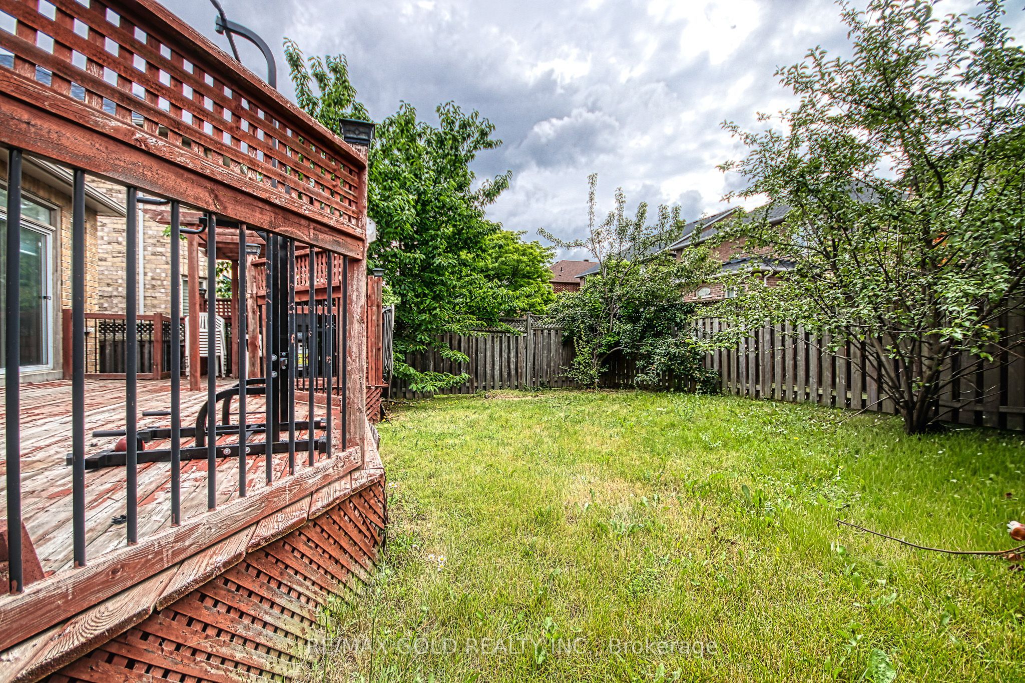 3428 Erin Centre Boulevard Property Photo 4