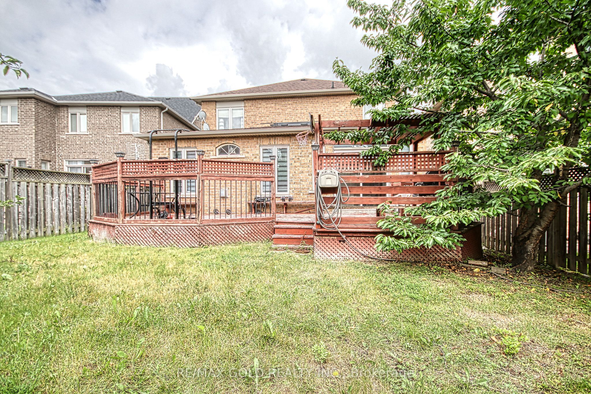 3428 Erin Centre Boulevard Property Photo 5