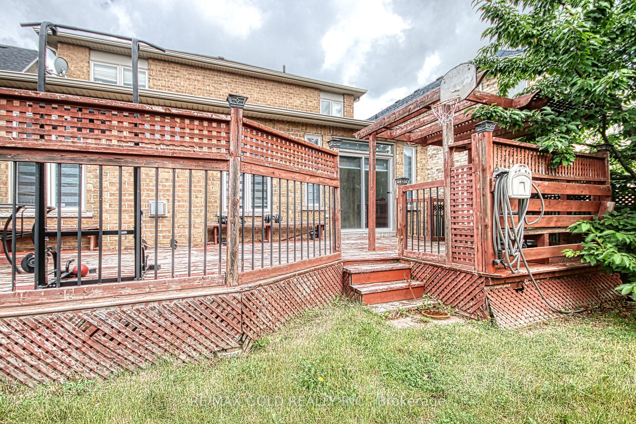 3428 Erin Centre Boulevard Property Photo 6
