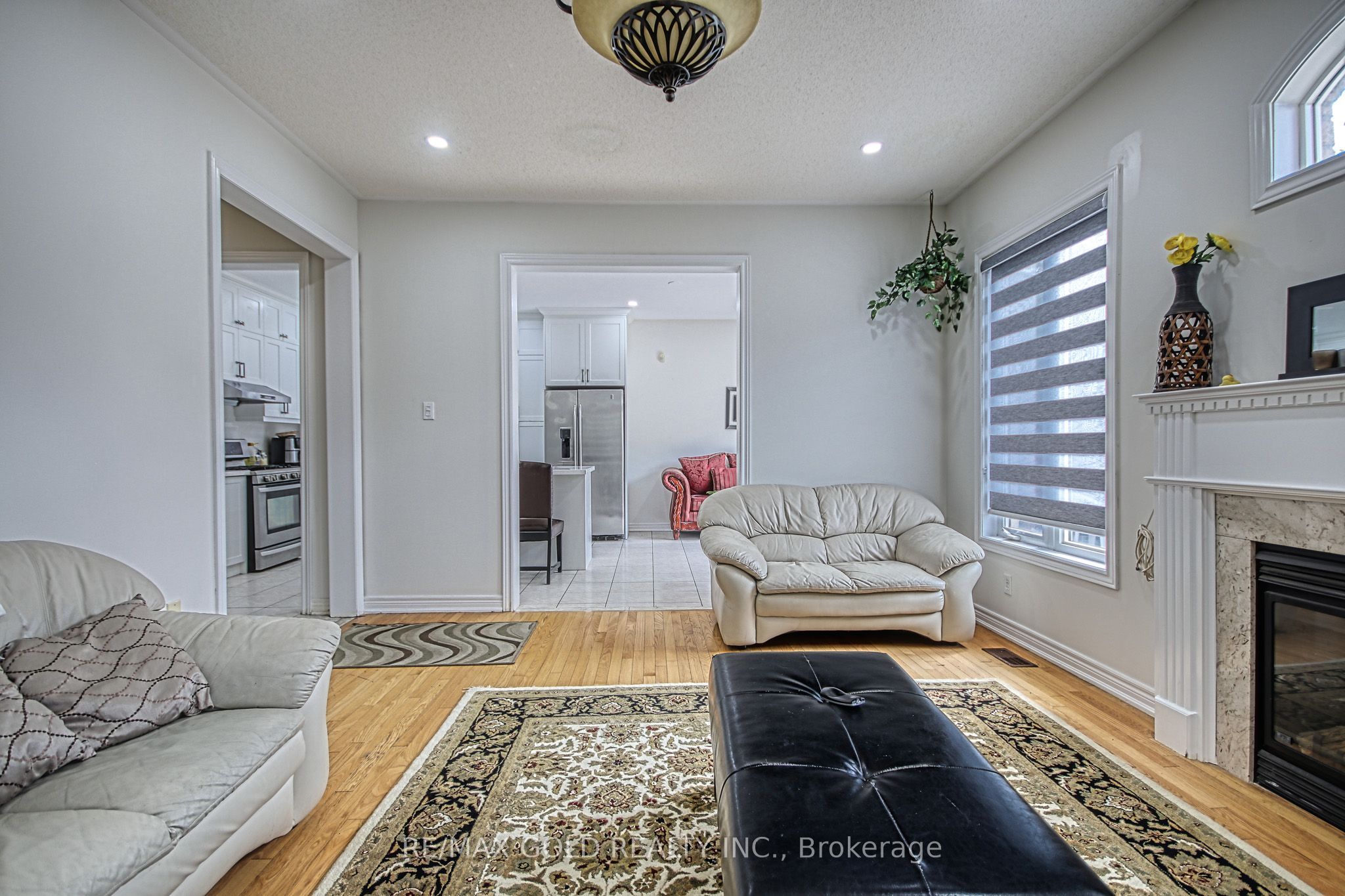 3428 Erin Centre Boulevard Property Photo 17