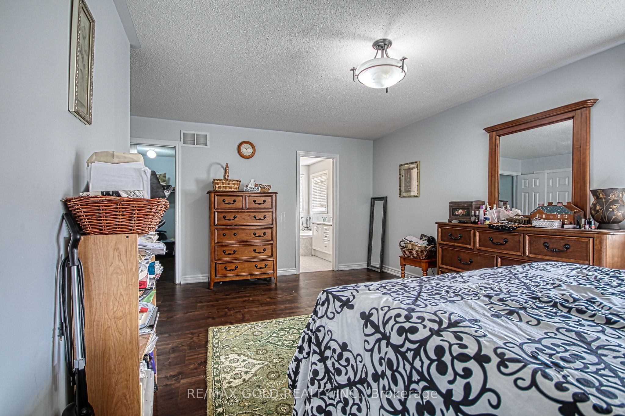 3428 Erin Centre Boulevard Property Photo 31