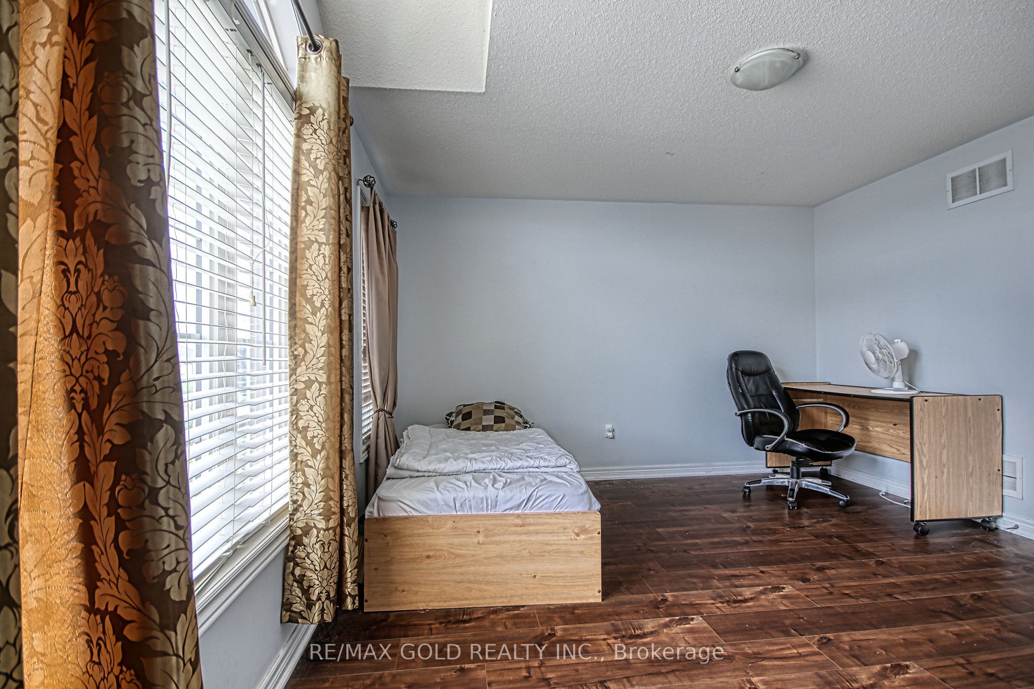 3428 Erin Centre Boulevard Property Photo 37