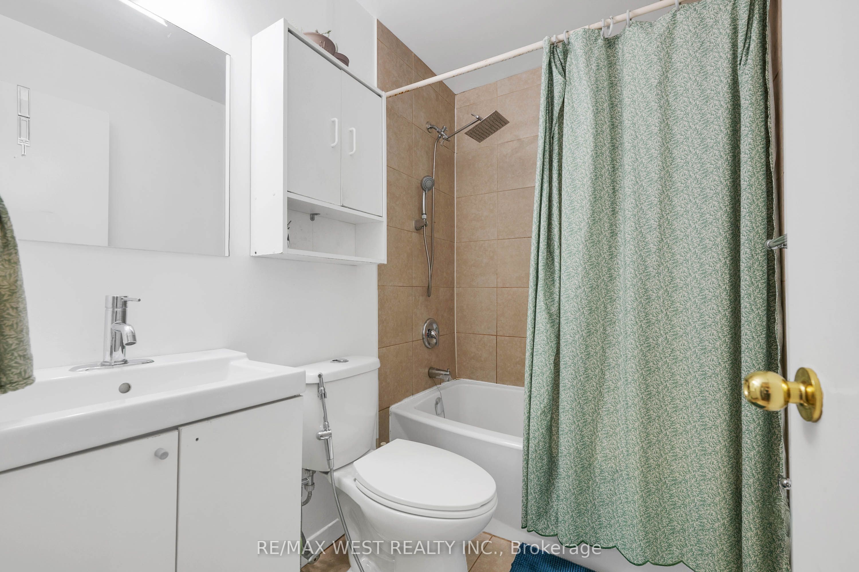 2866 Battleford Road 3d Property Photo 25