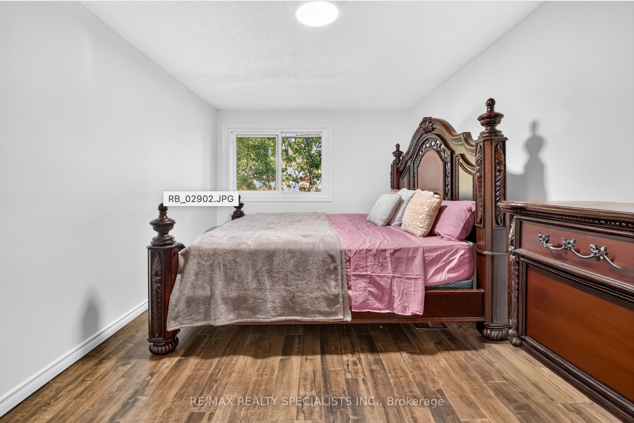 24 Garrison Square Property Photo 19