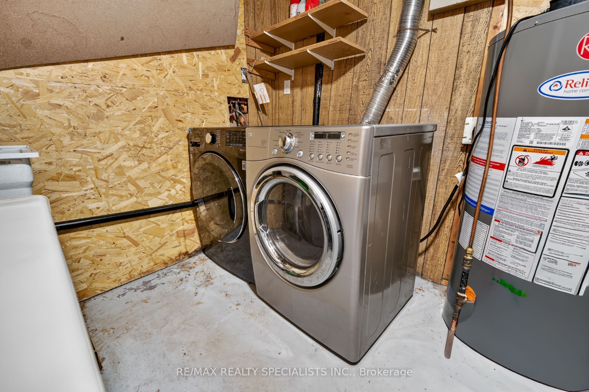 24 Garrison Square Property Photo 40
