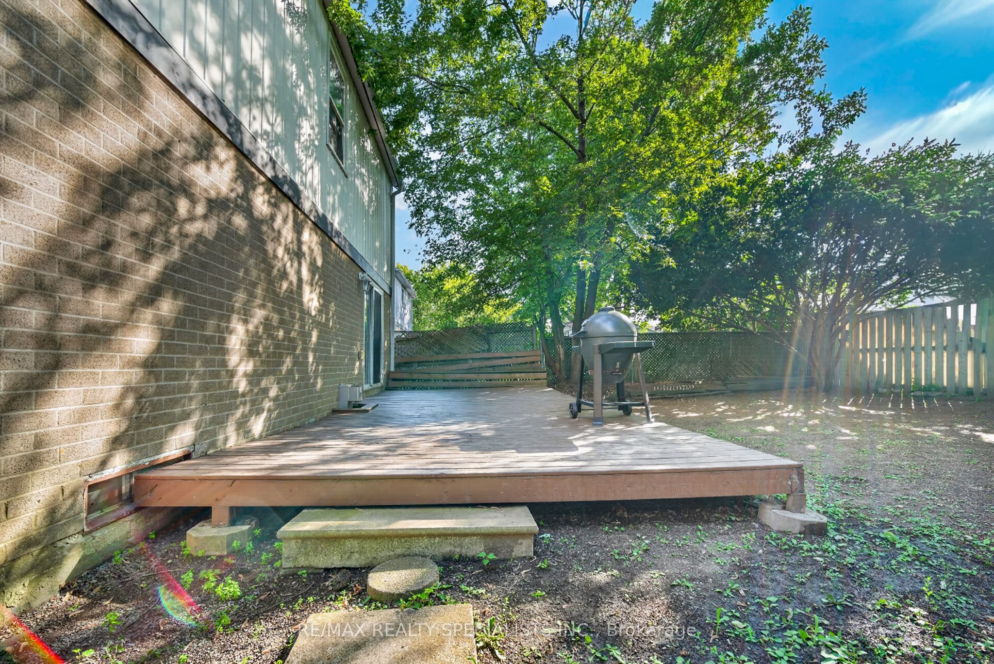 24 Garrison Square Property Photo 46
