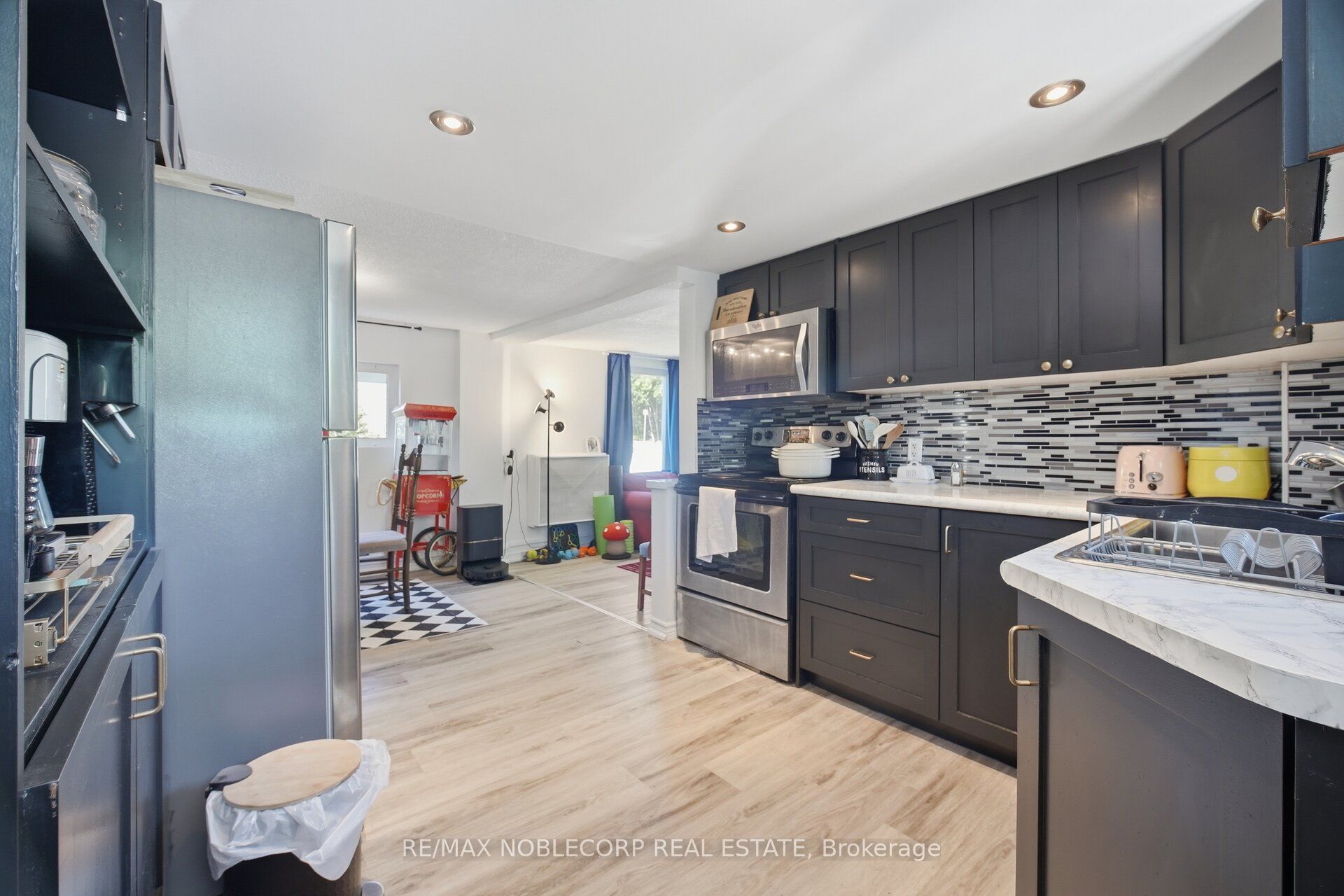 262 Pine Street Property Photo 14