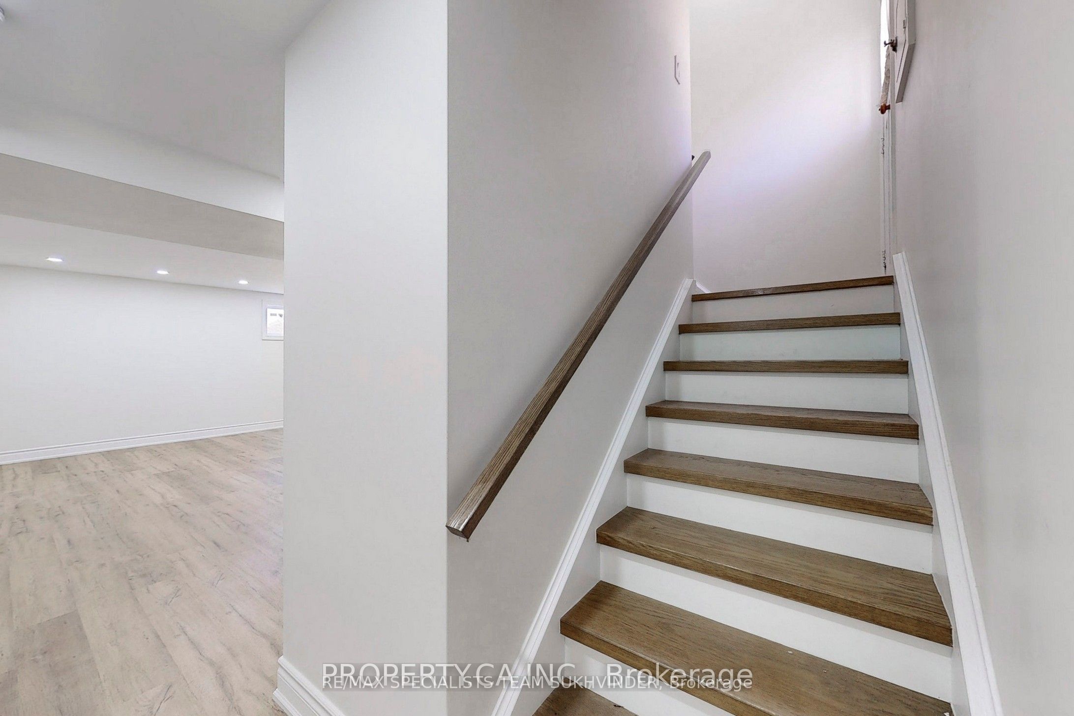 80 Cynthia Road Lower Property Photo 17