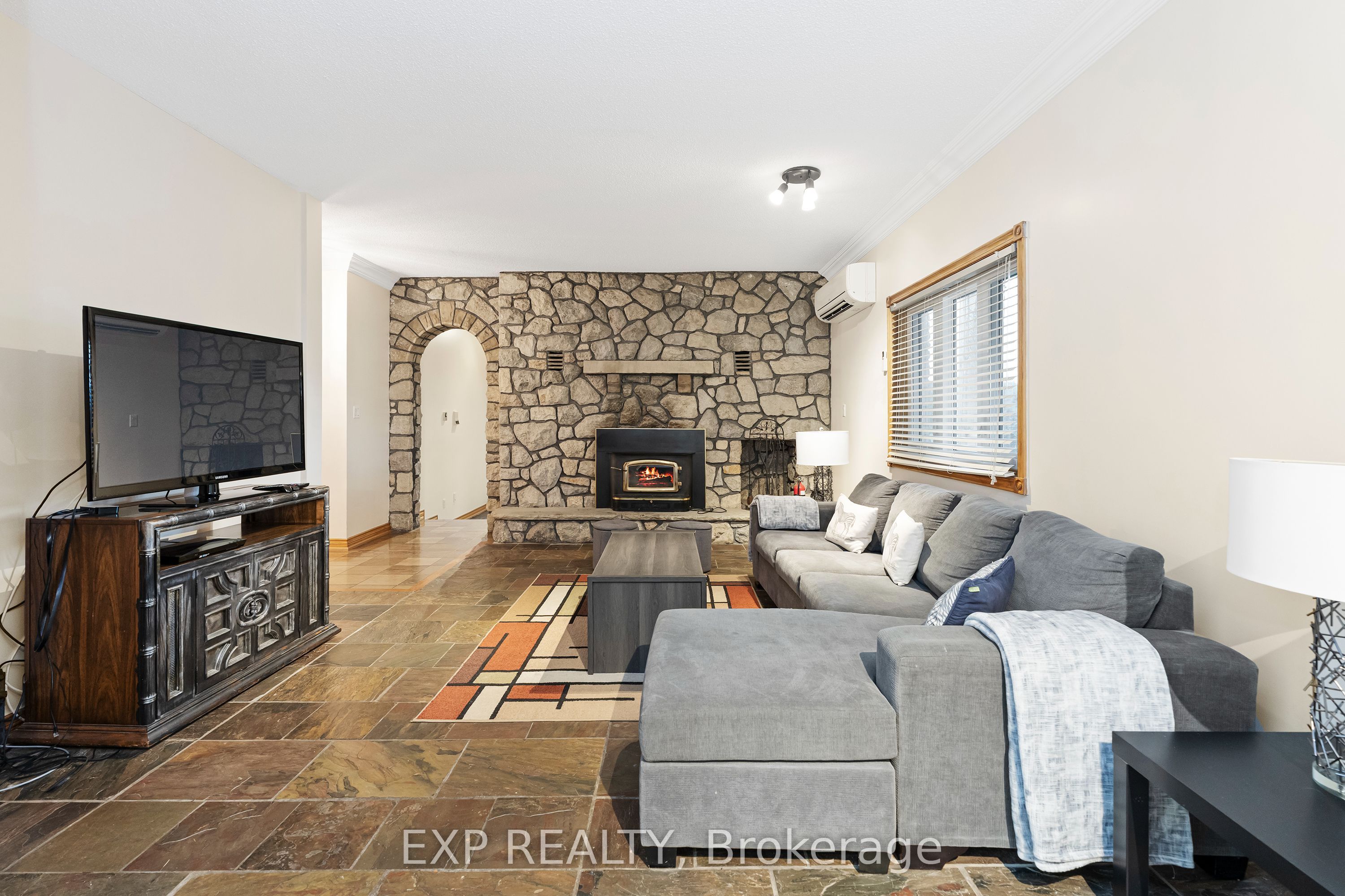 11677 Regional Rd 25 Property Photo 18