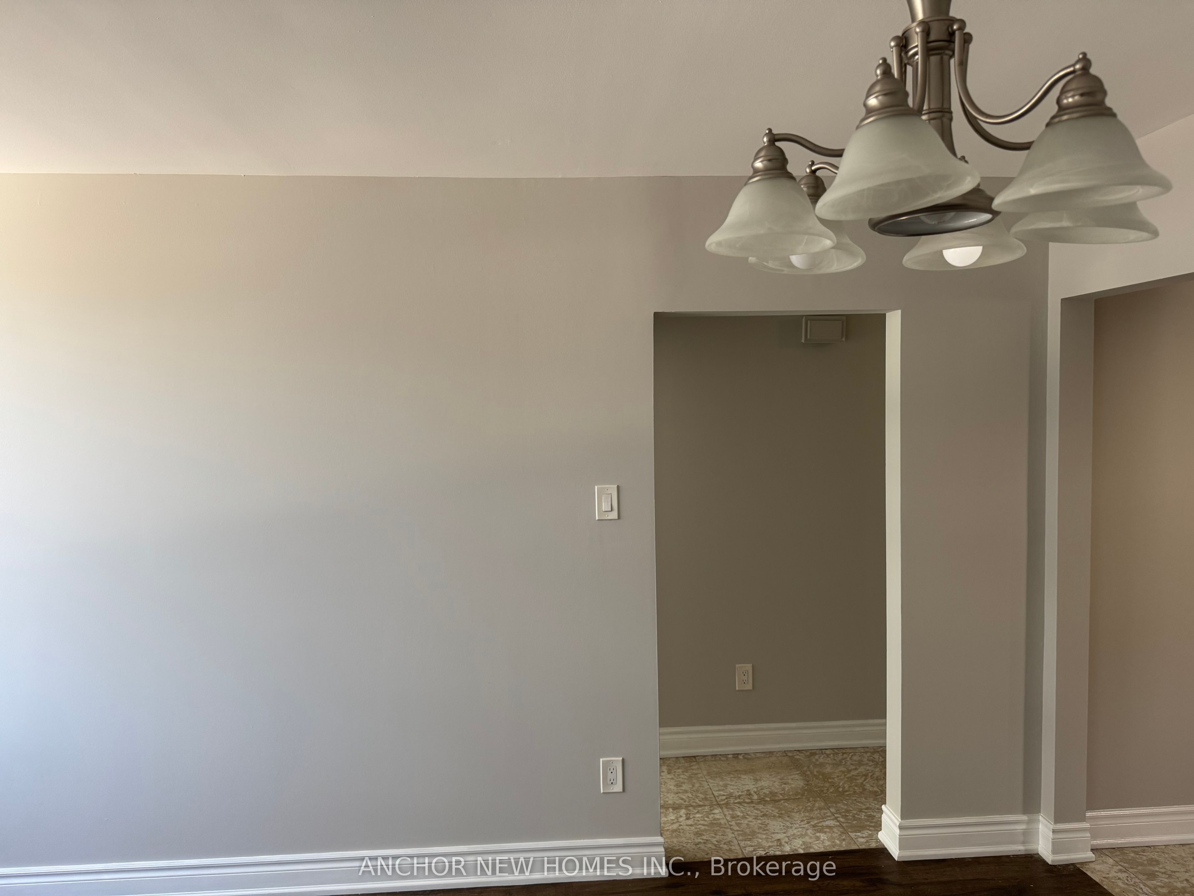 1598 Eglinton Avenue W 2 Property Photo 8