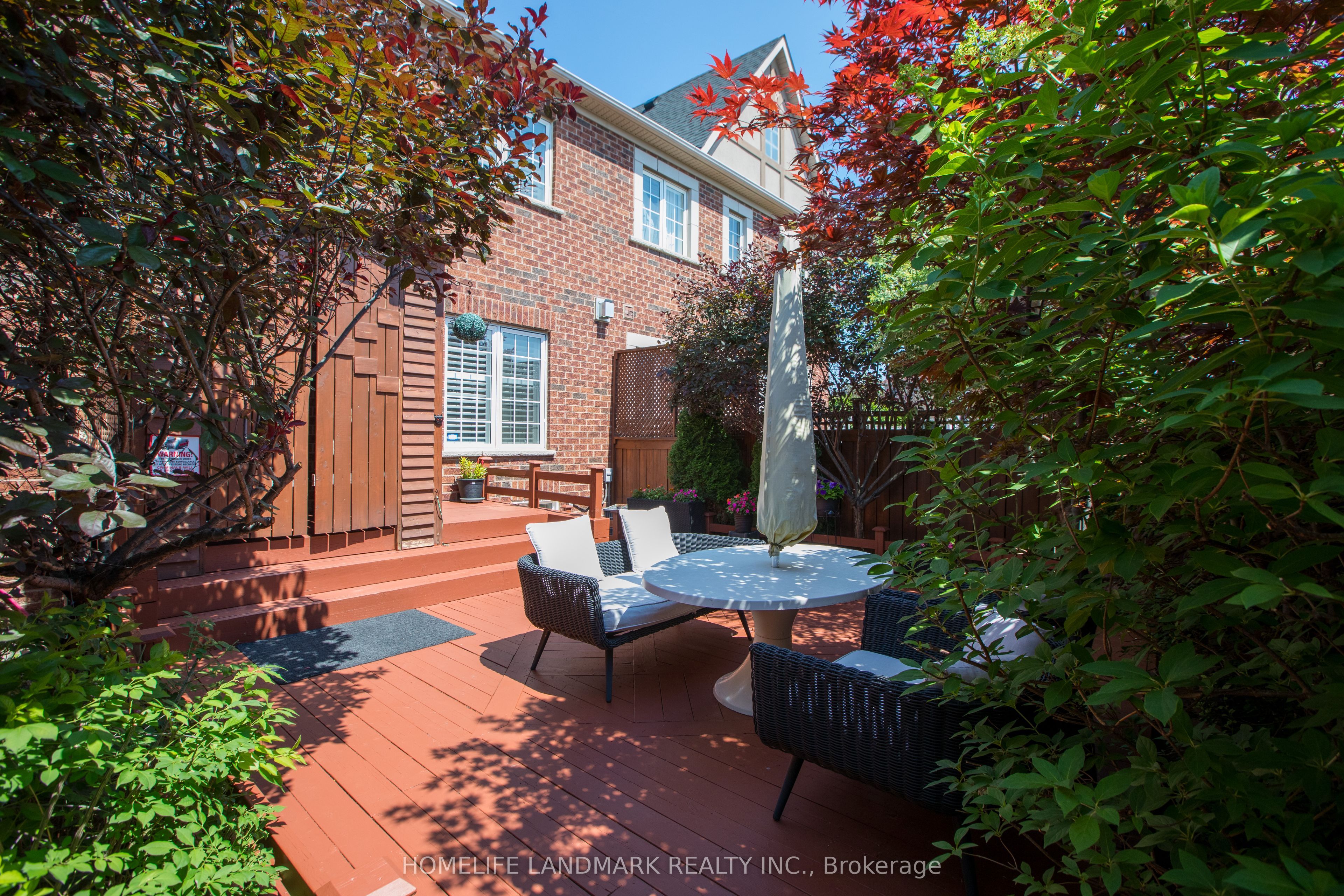 3432 Eglinton Avenue W Property Photo 3