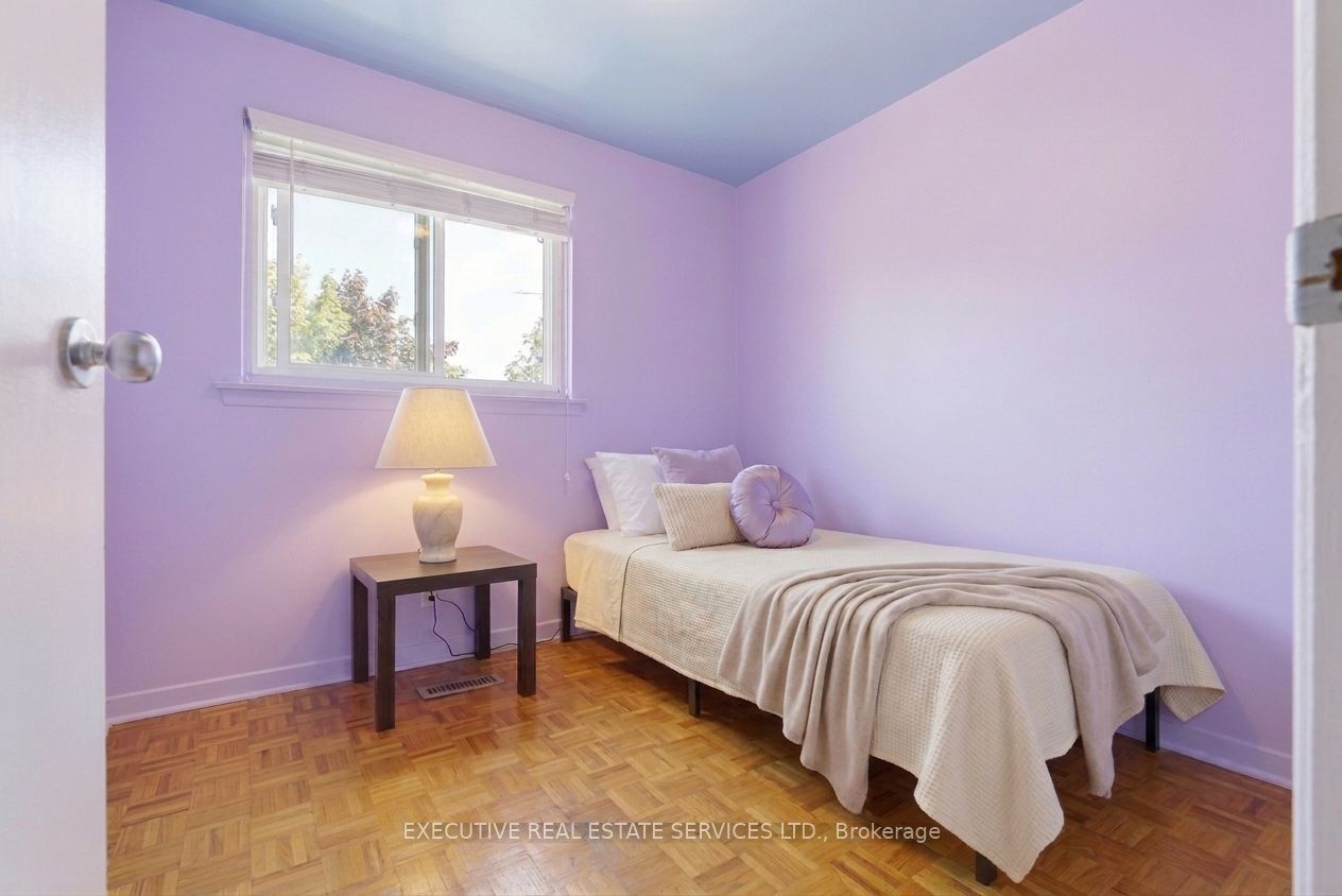 60 Chipwood Crescent Property Photo 13