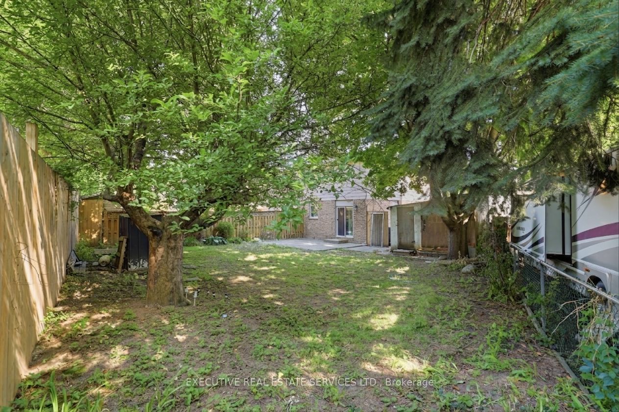 60 Chipwood Crescent Property Photo 18