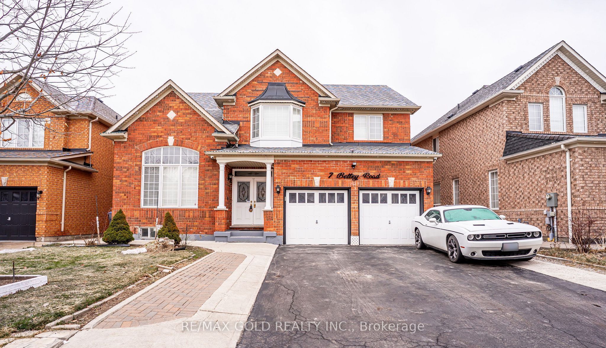 7 Bettey Road Property Photo 1