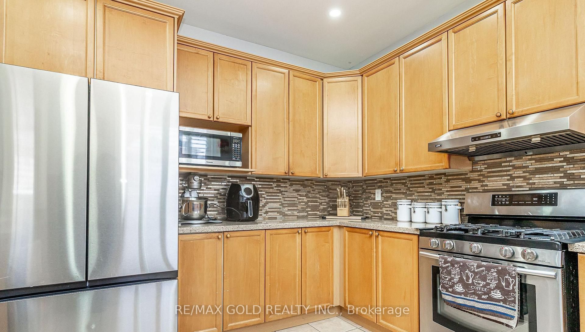 7 Bettey Road Property Photo 17