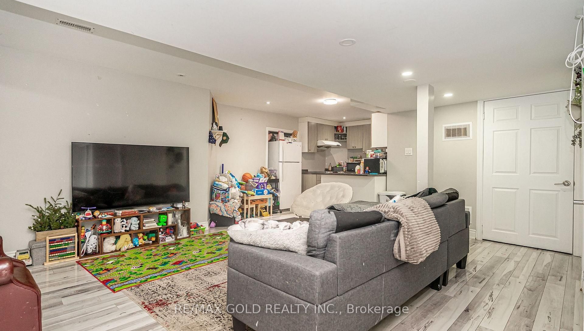 7 Bettey Road Property Photo 36