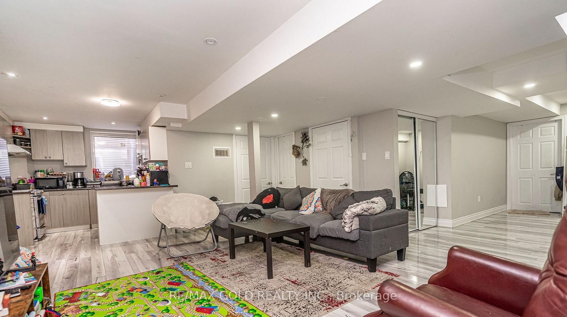 7 Bettey Road Property Photo 37