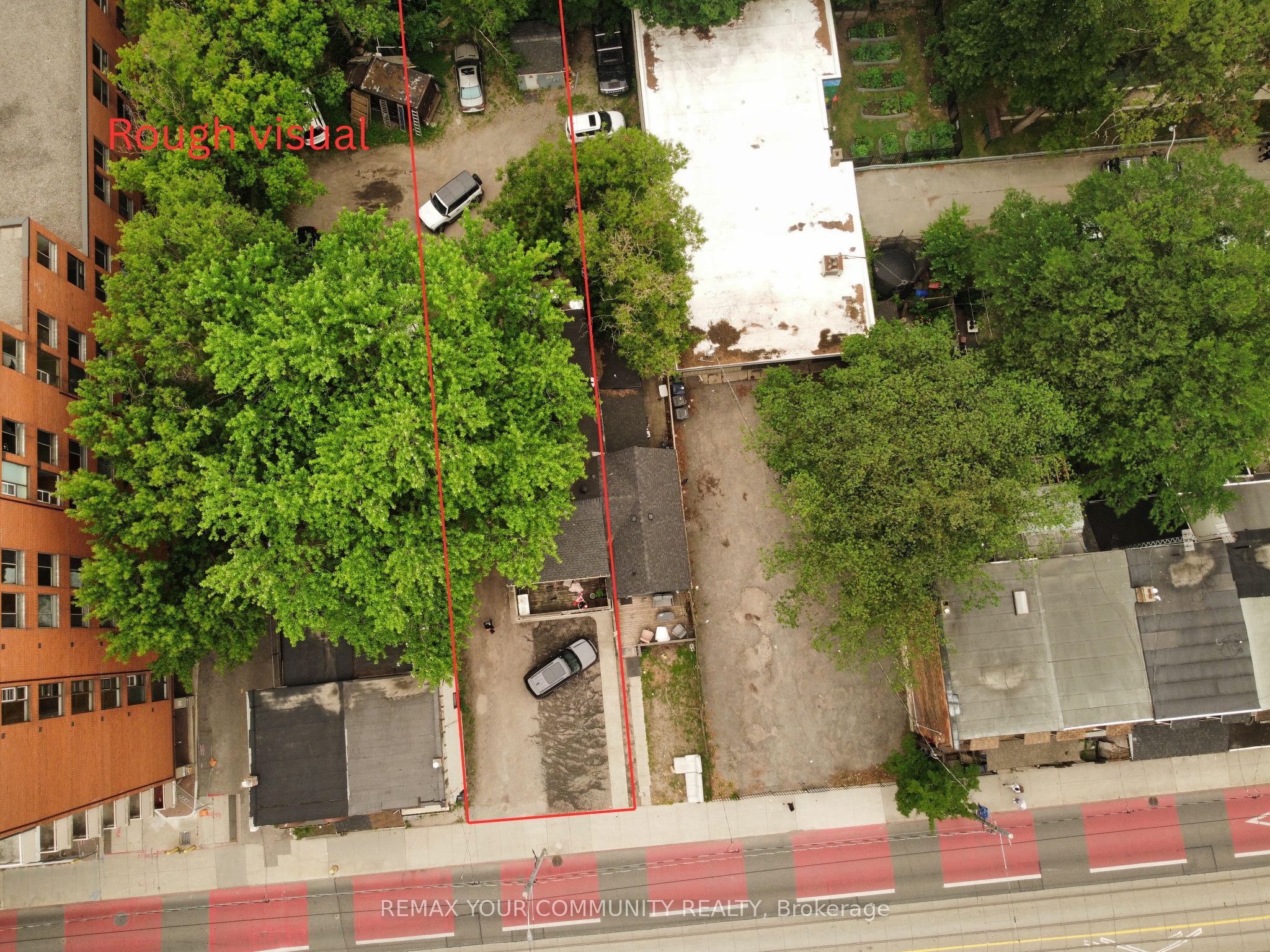 316 Dufferin Street Property Photo 9