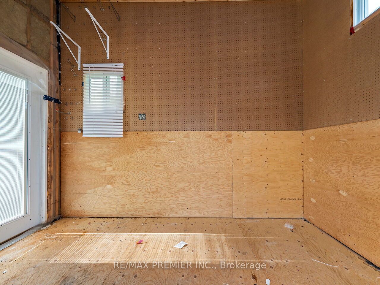 28 Emeline Street Property Photo 44