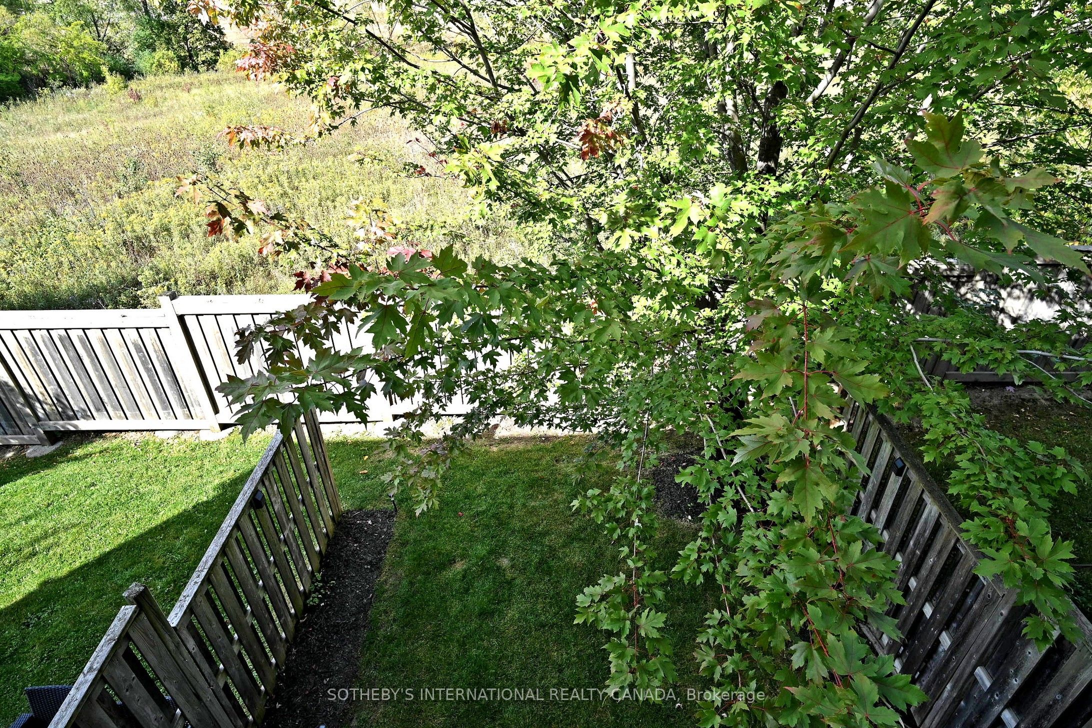 38 Cedar Lake Crescent Property Photo 20