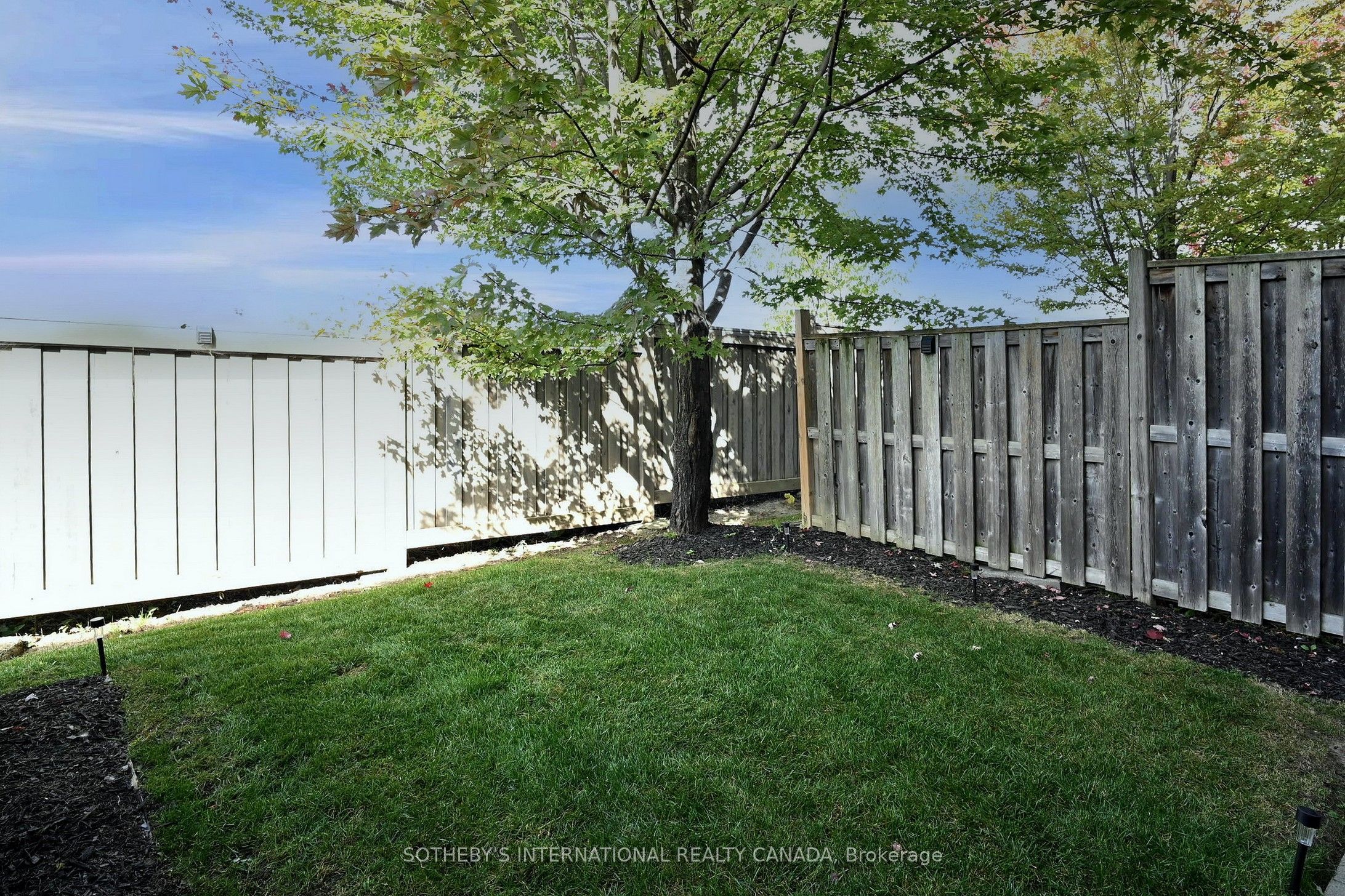 38 Cedar Lake Crescent Property Photo 46