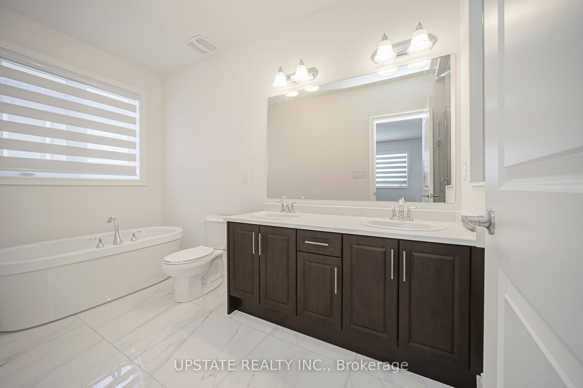 42 James Walker Avenue Property Photo 31