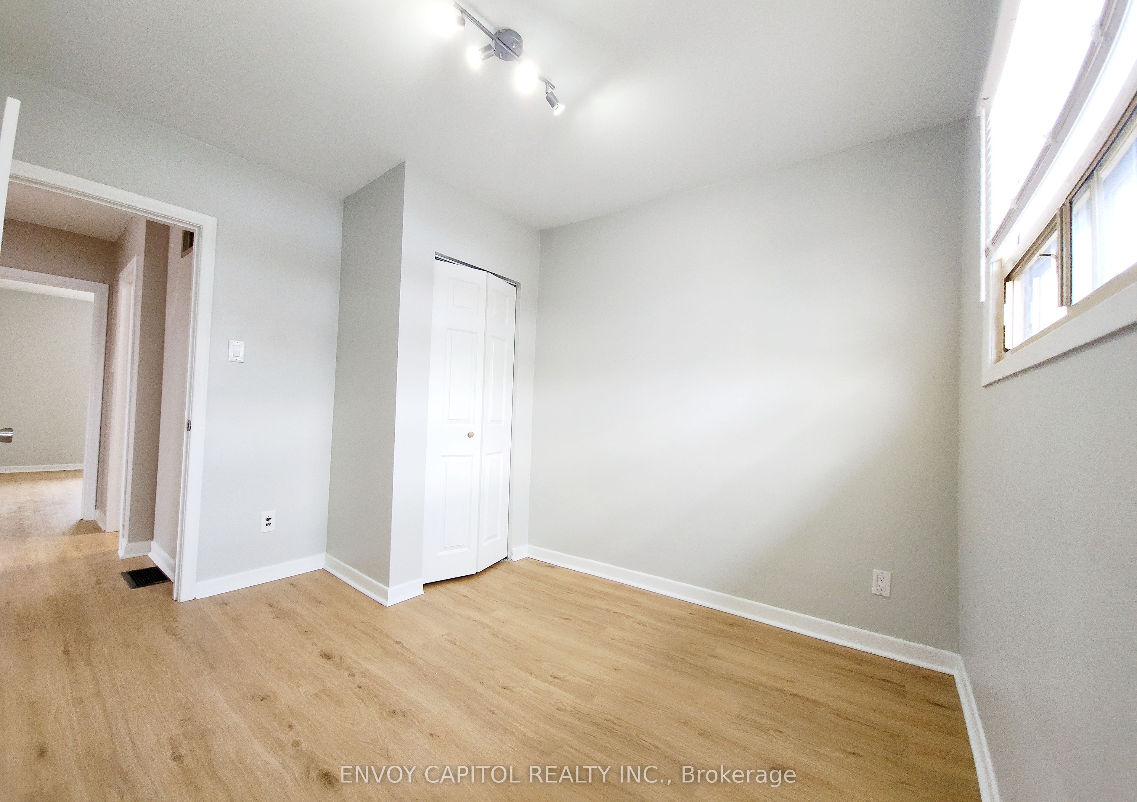 14 Faulkner Crescent Property Photo 17