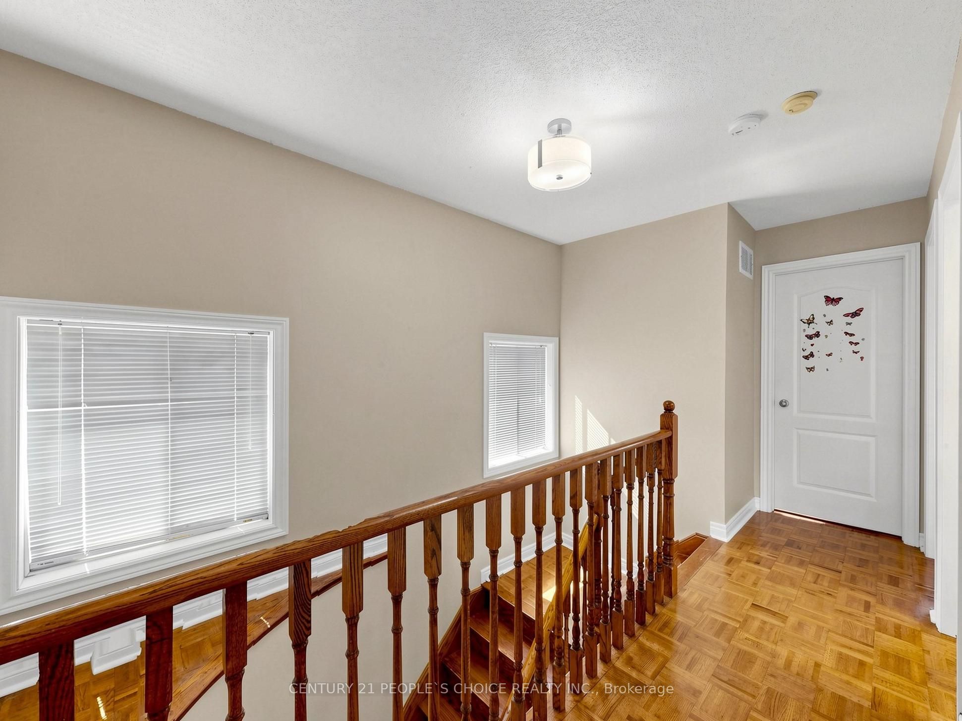 828 Khan Crescent Property Photo 25