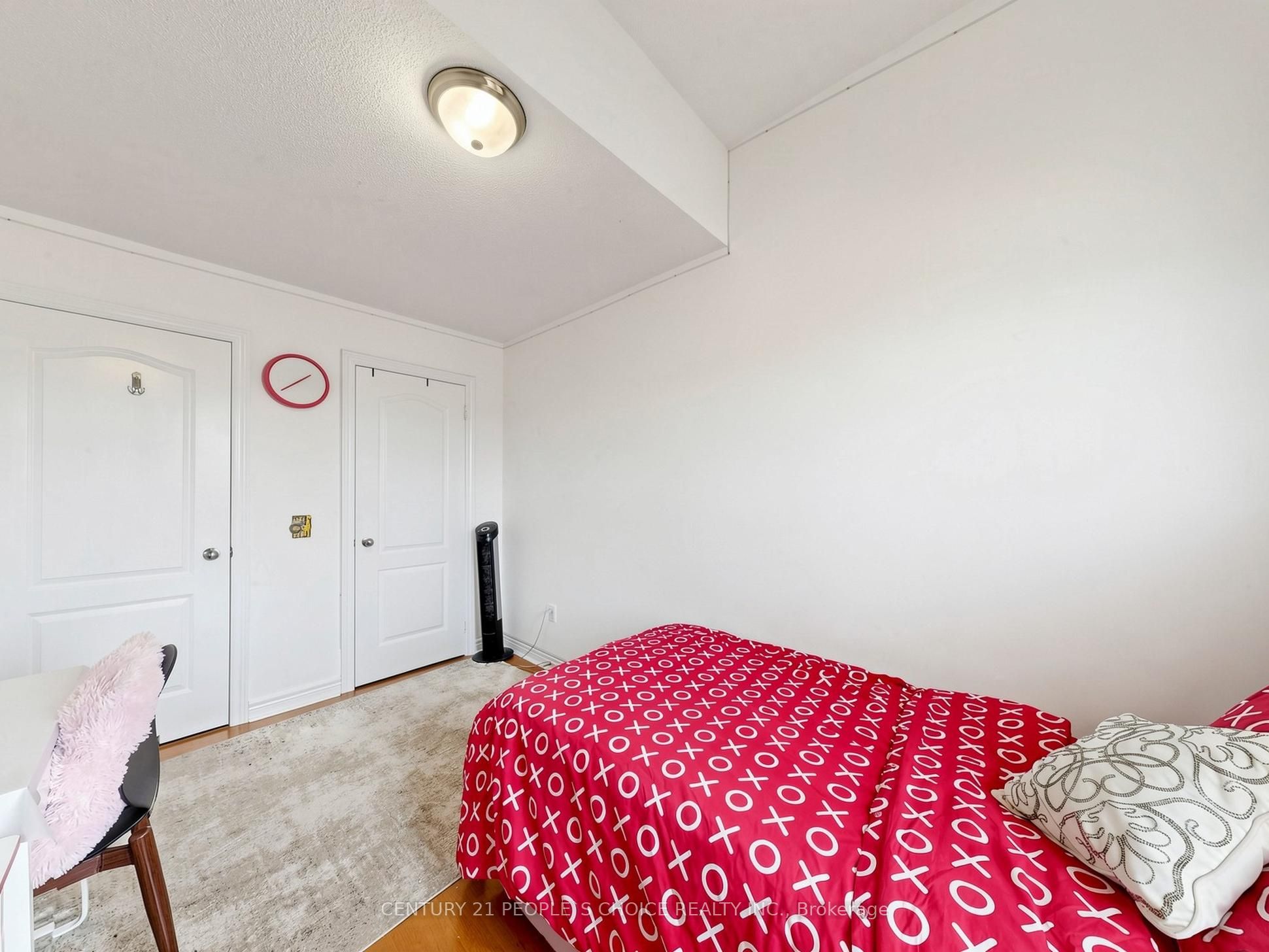 828 Khan Crescent Property Photo 35