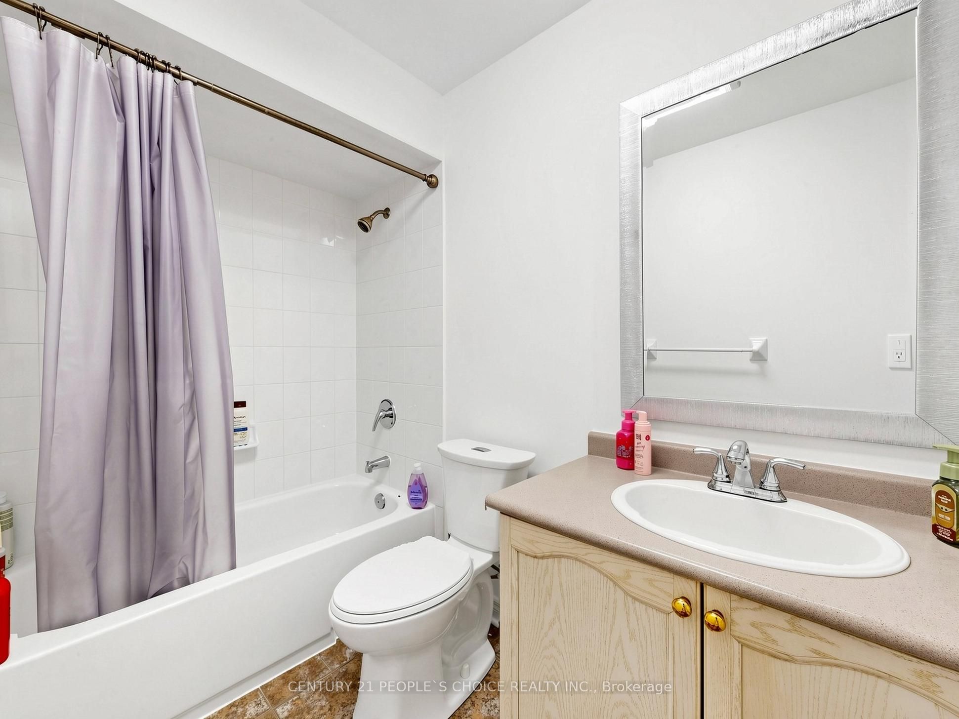 828 Khan Crescent Property Photo 40