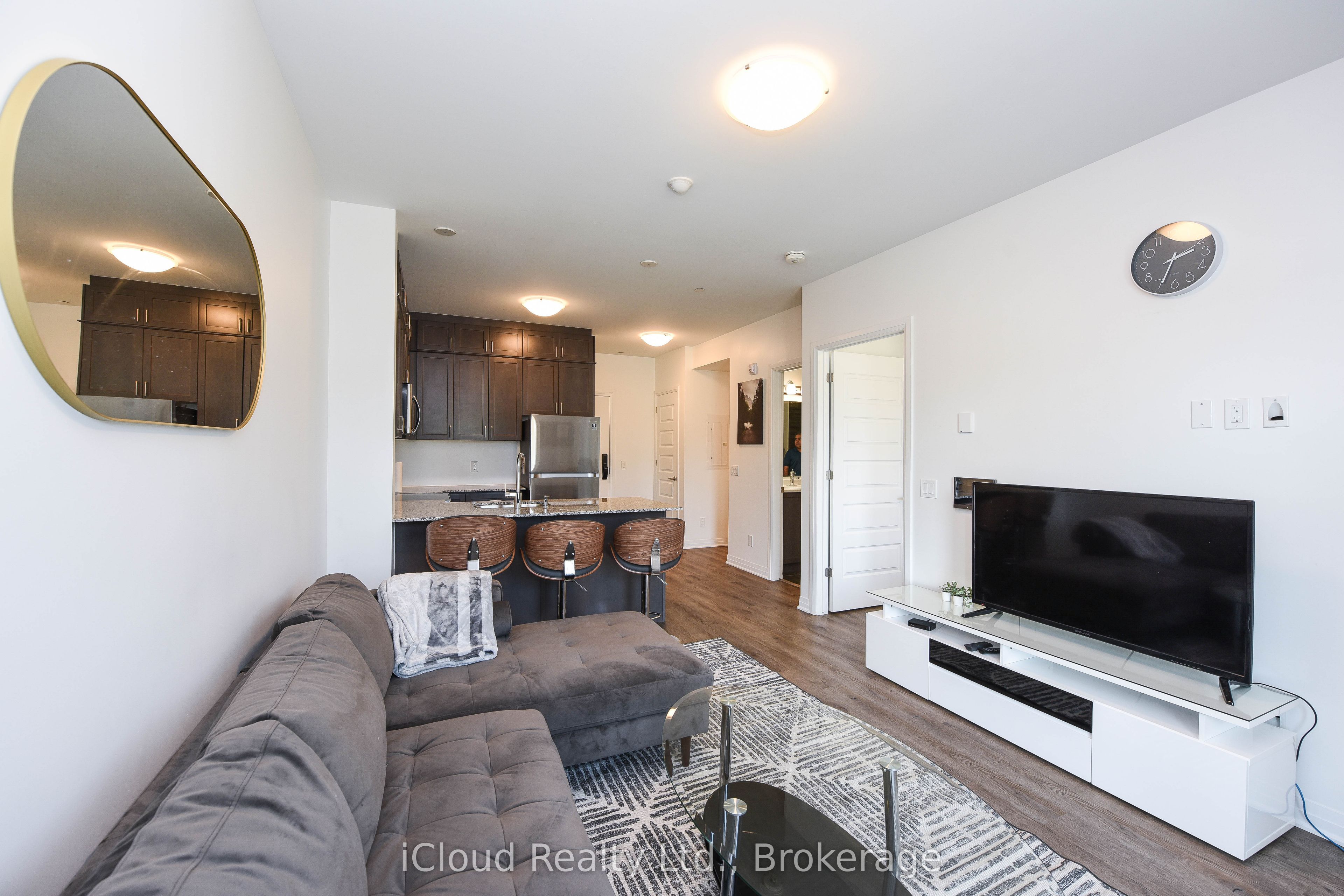 95 Dundas Street 004 Property Photo 25