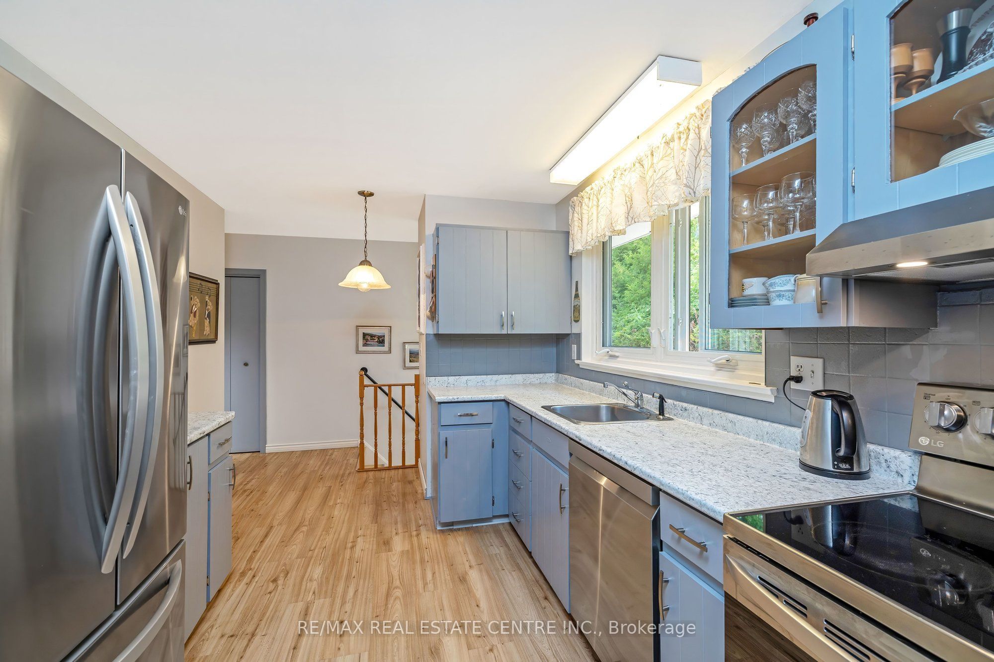 391 Bell Street Property Photo 8