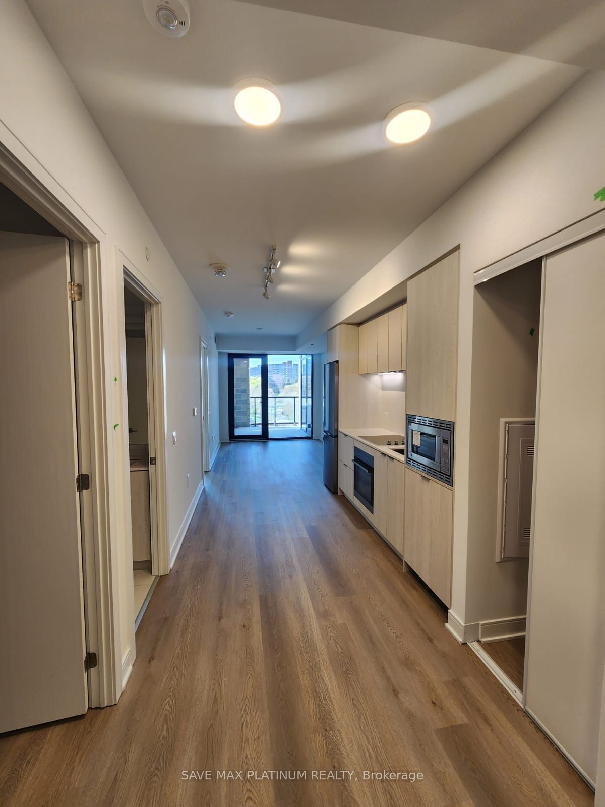 86 Dundas Street E 407 Property Photo 2