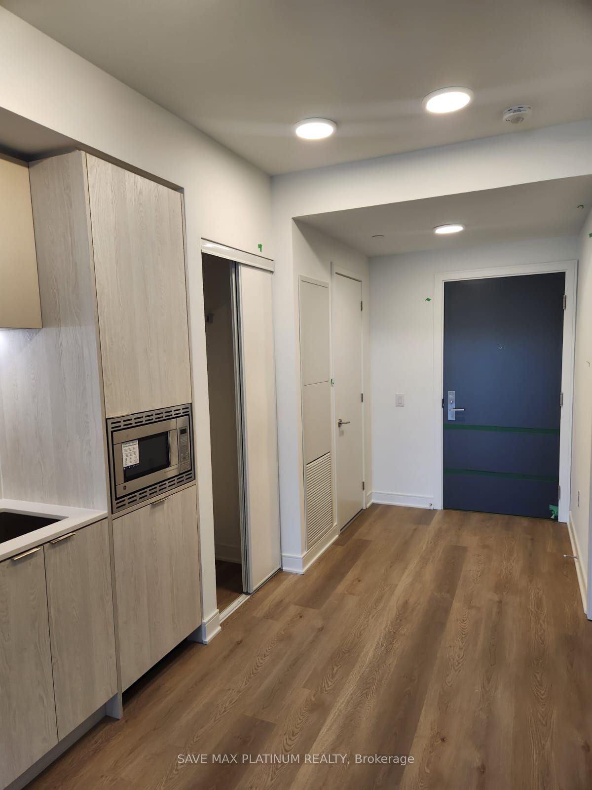 86 Dundas Street E 407 Property Photo 8