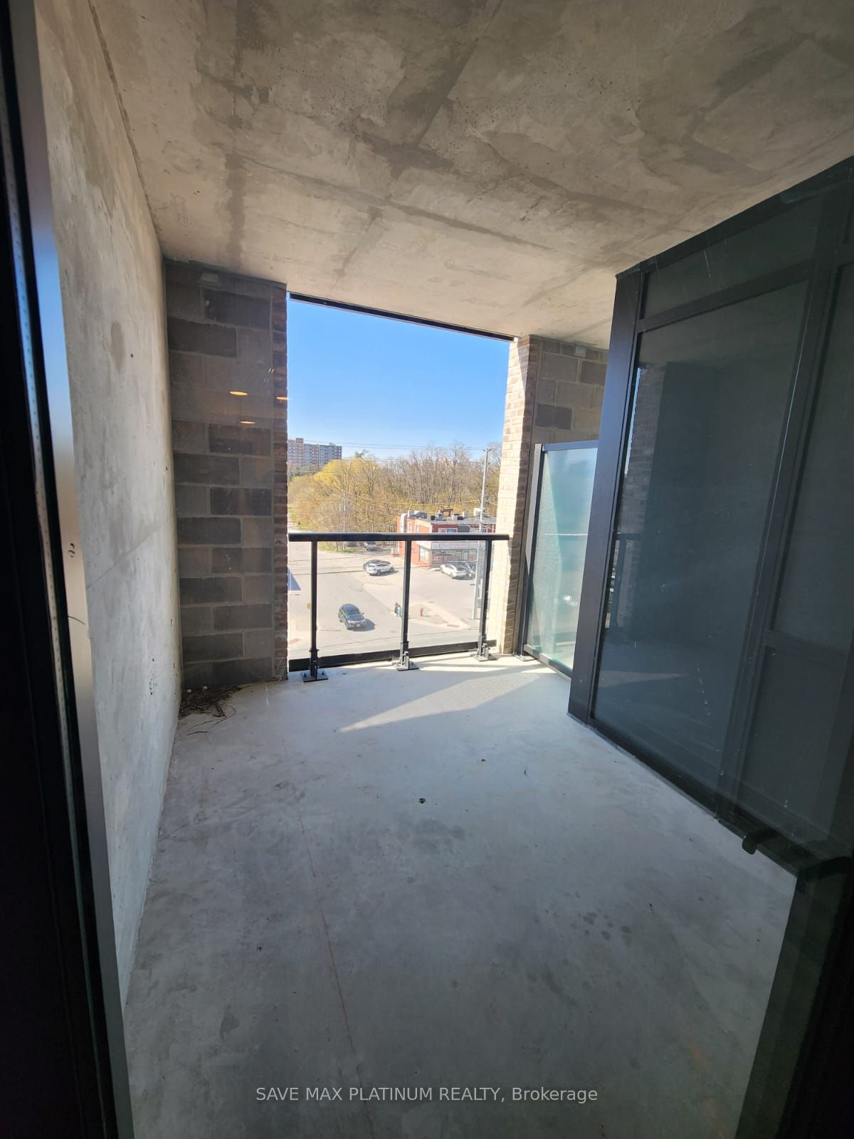 86 Dundas Street E 407 Property Photo 9
