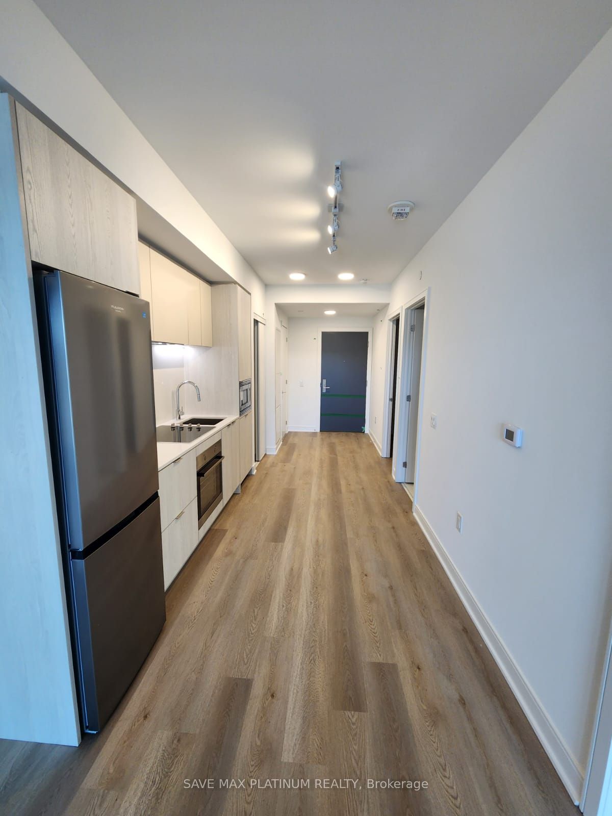 86 Dundas Street E 407 Property Photo 11