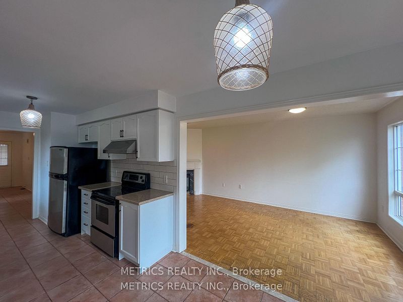 55 Frank Johnston Road Property Photo 5