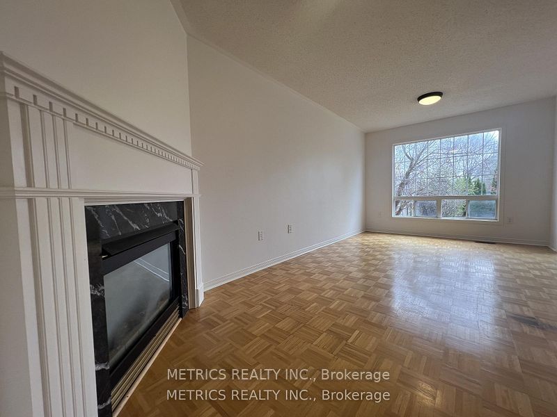55 Frank Johnston Road Property Photo 6