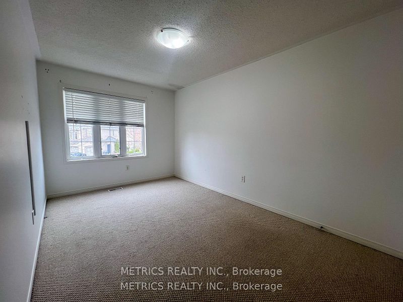 55 Frank Johnston Road Property Photo 14