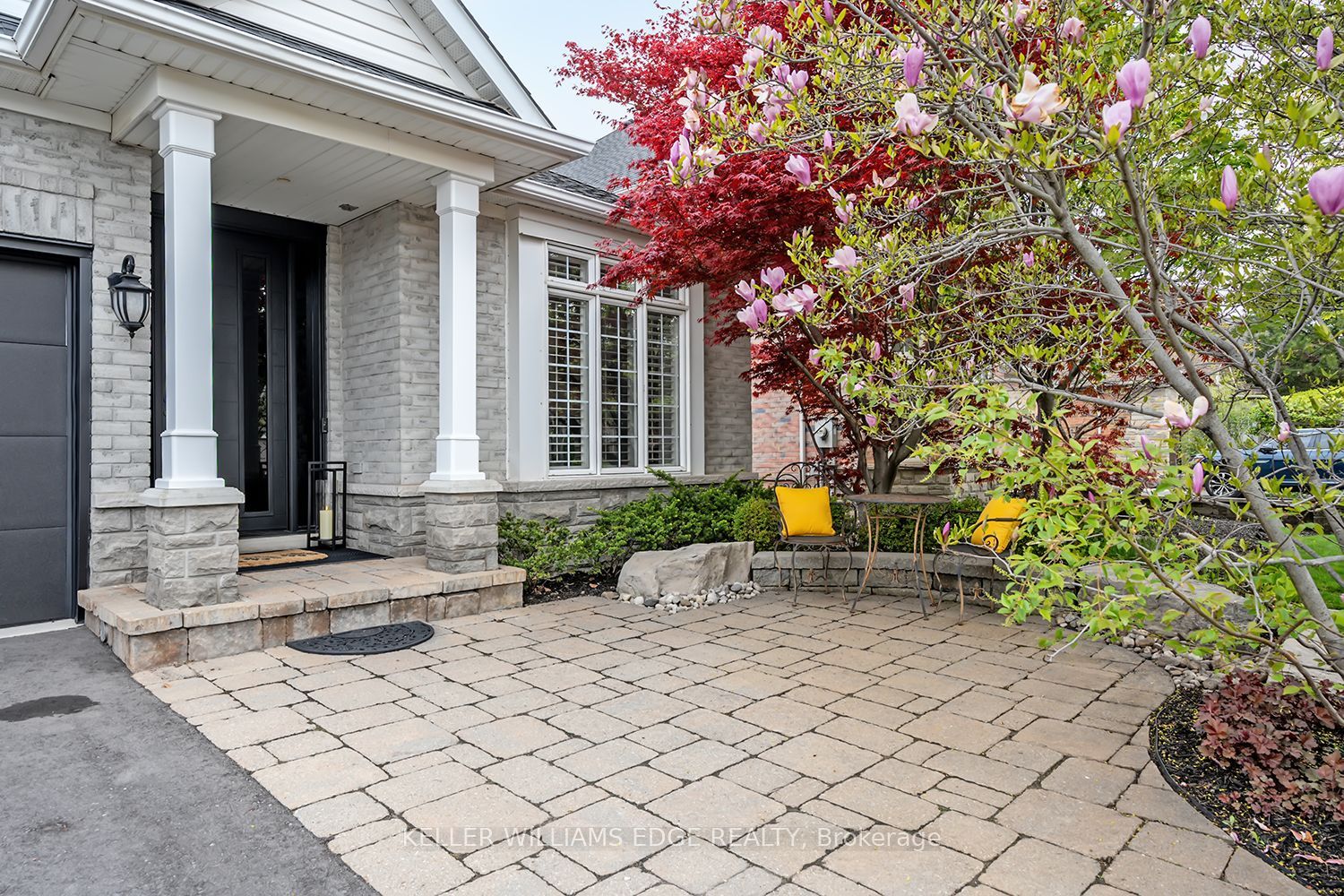 4285 Couples Crescent Property Photo 3