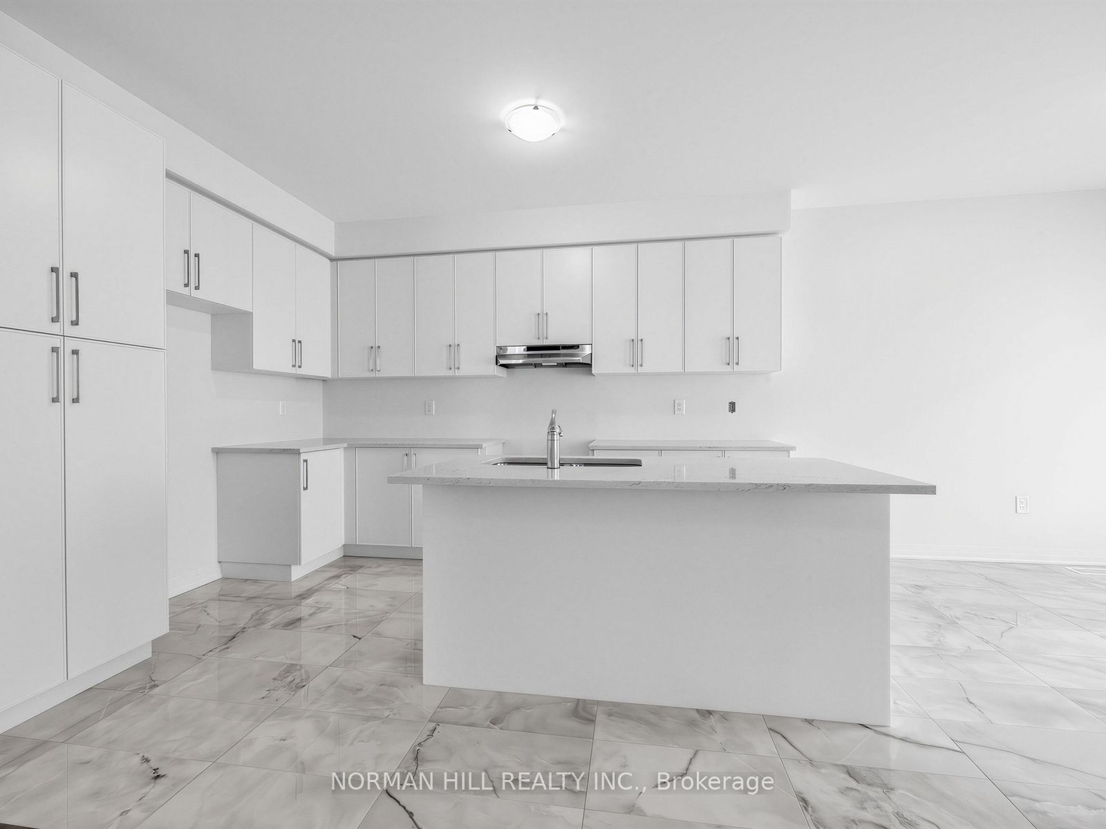 36 Guildhouse Drive Property Photo 13