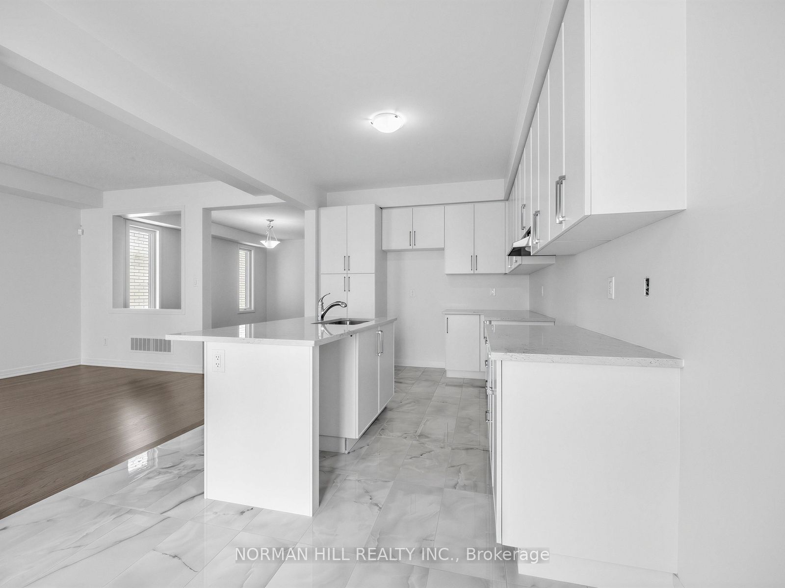 36 Guildhouse Drive Property Photo 14