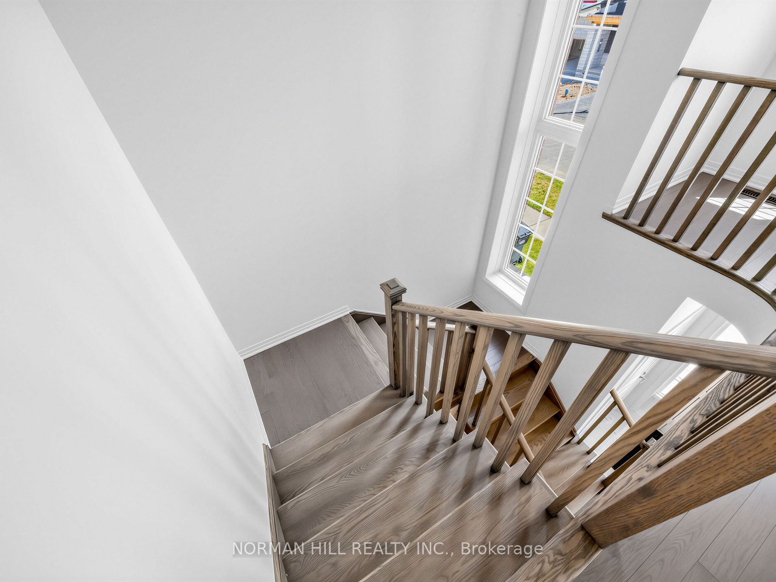 36 Guildhouse Drive Property Photo 16